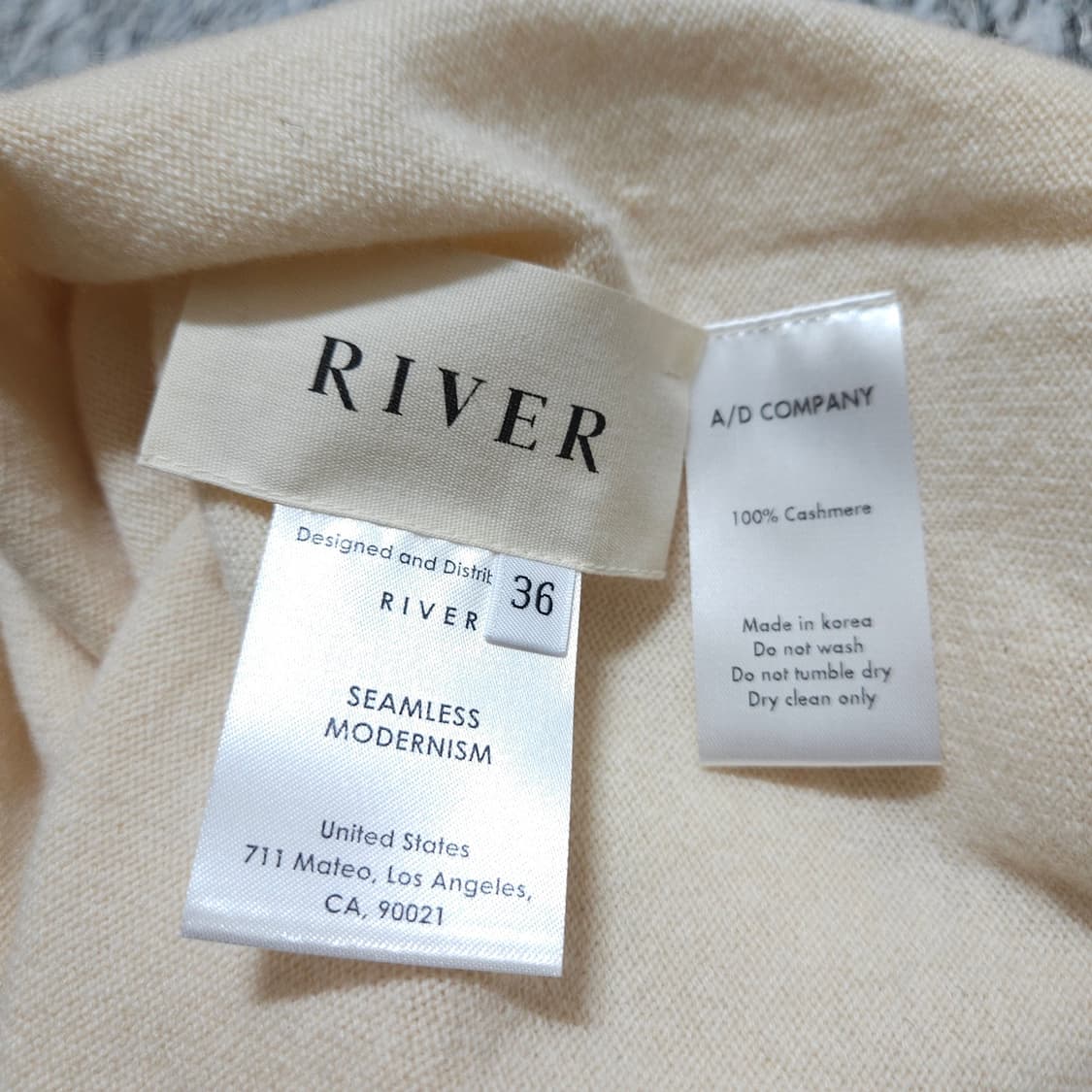 River리버) 55(36) 여성 캐시미어 목폴라니트 / 왕눈이샵 상품이미지7