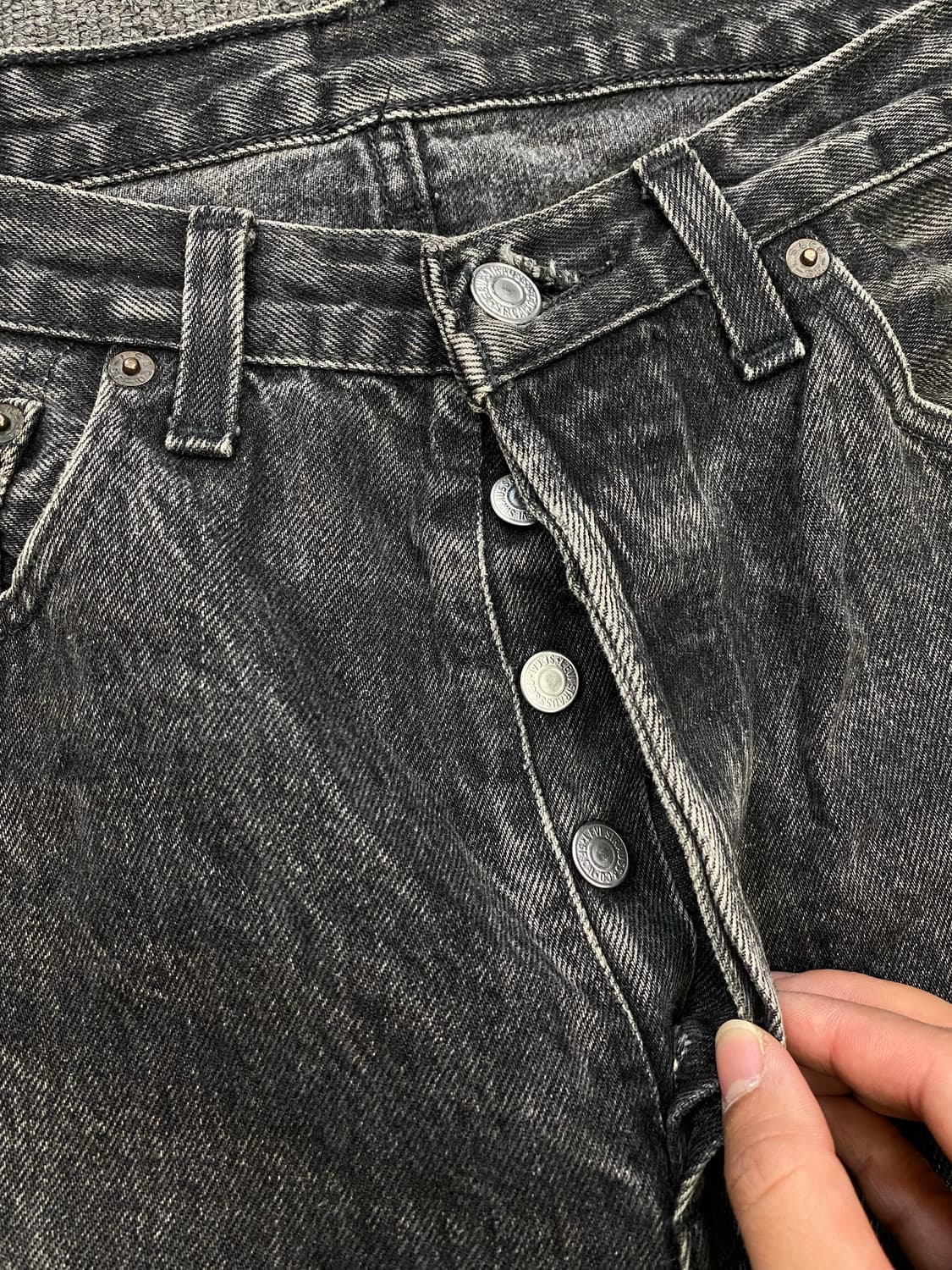 90s Levis 리바이스 501 흑청 데님팬츠 상품이미지7