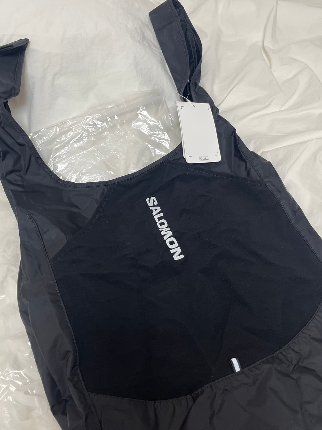 살로몬 카시나 토트백 새상품 상품이미지2