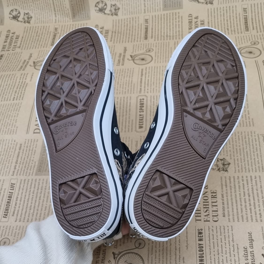 컨버스 척테일러 올스타 하이 블랙 245 상품이미지3