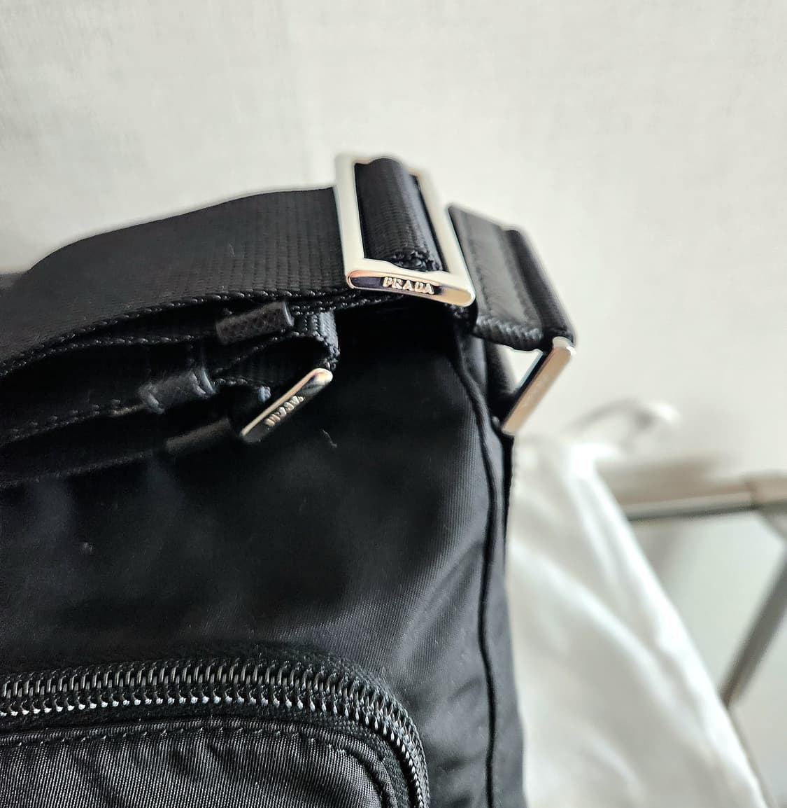[새상품]급매 프라다 리나일론 숄더백 크로스백 1BD953 상품이미지6