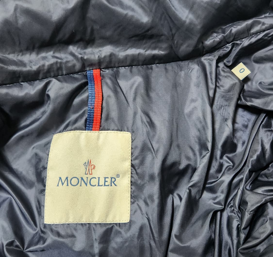 [정품] 몽클레어 헤르민 패딩 네이비+블랙 사이즈 0(여성용) 새상품급  상품이미지6