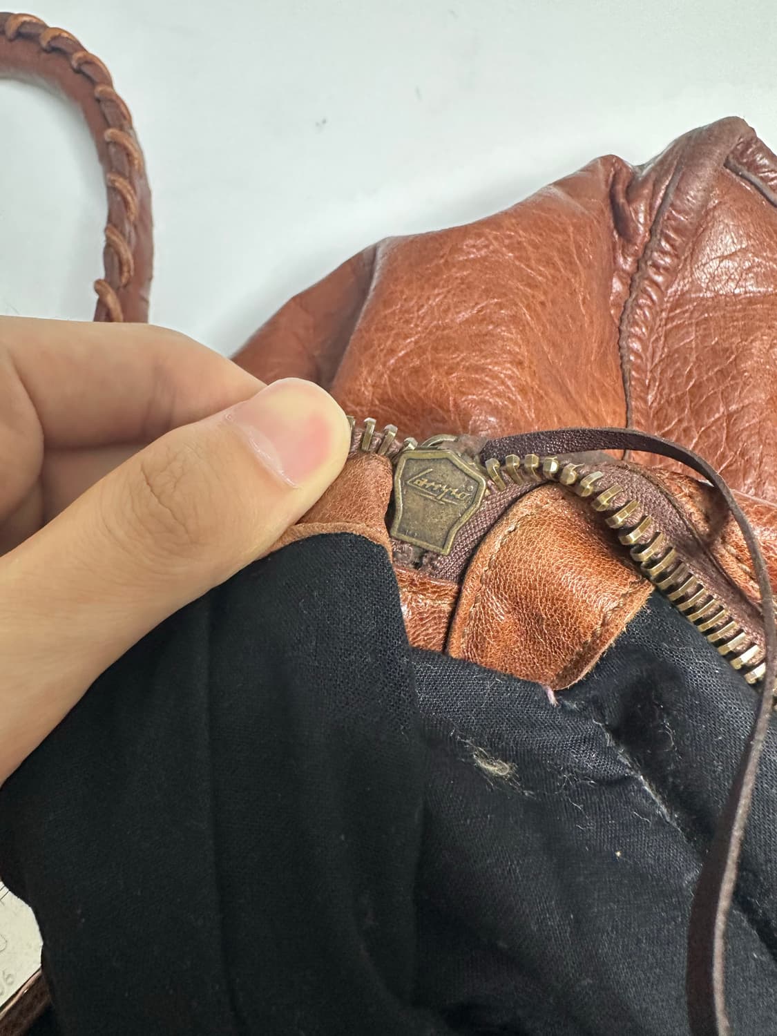 발렌시아가 모터백 위켄더 사이즈  빅백 상품이미지7