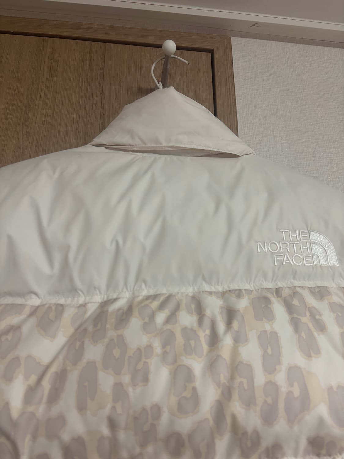 노스페이스 1996 레트로 눕시 레오파드 새상품 상품이미지6