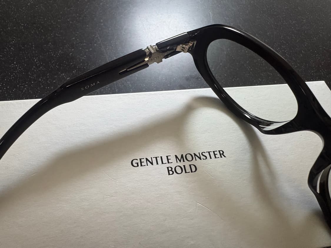 젠틀몬스터 볼드 소마01  상품이미지6