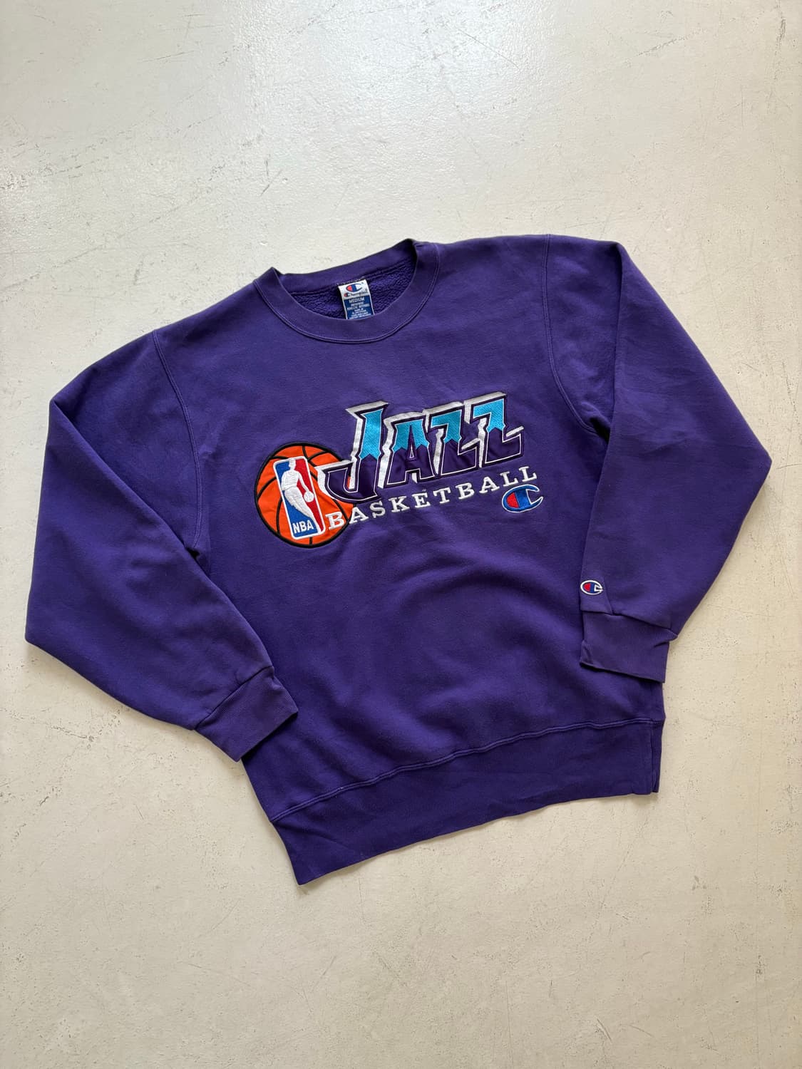 90's Champion NBA UTAH JAZZ sweatshirt. 상품이미지2
