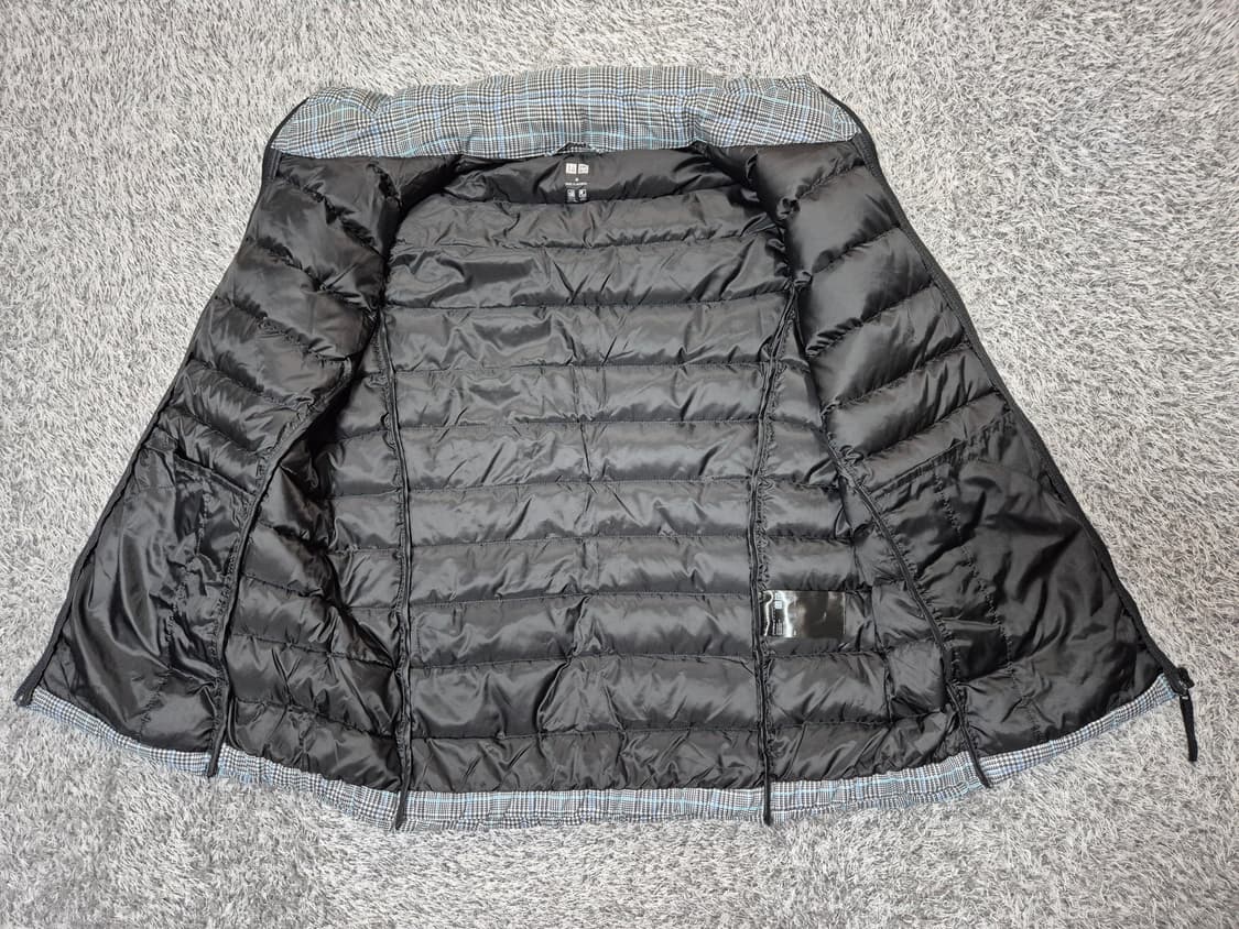 유니클로 여성 울트라라이트 패딩조끼 M 상품이미지6