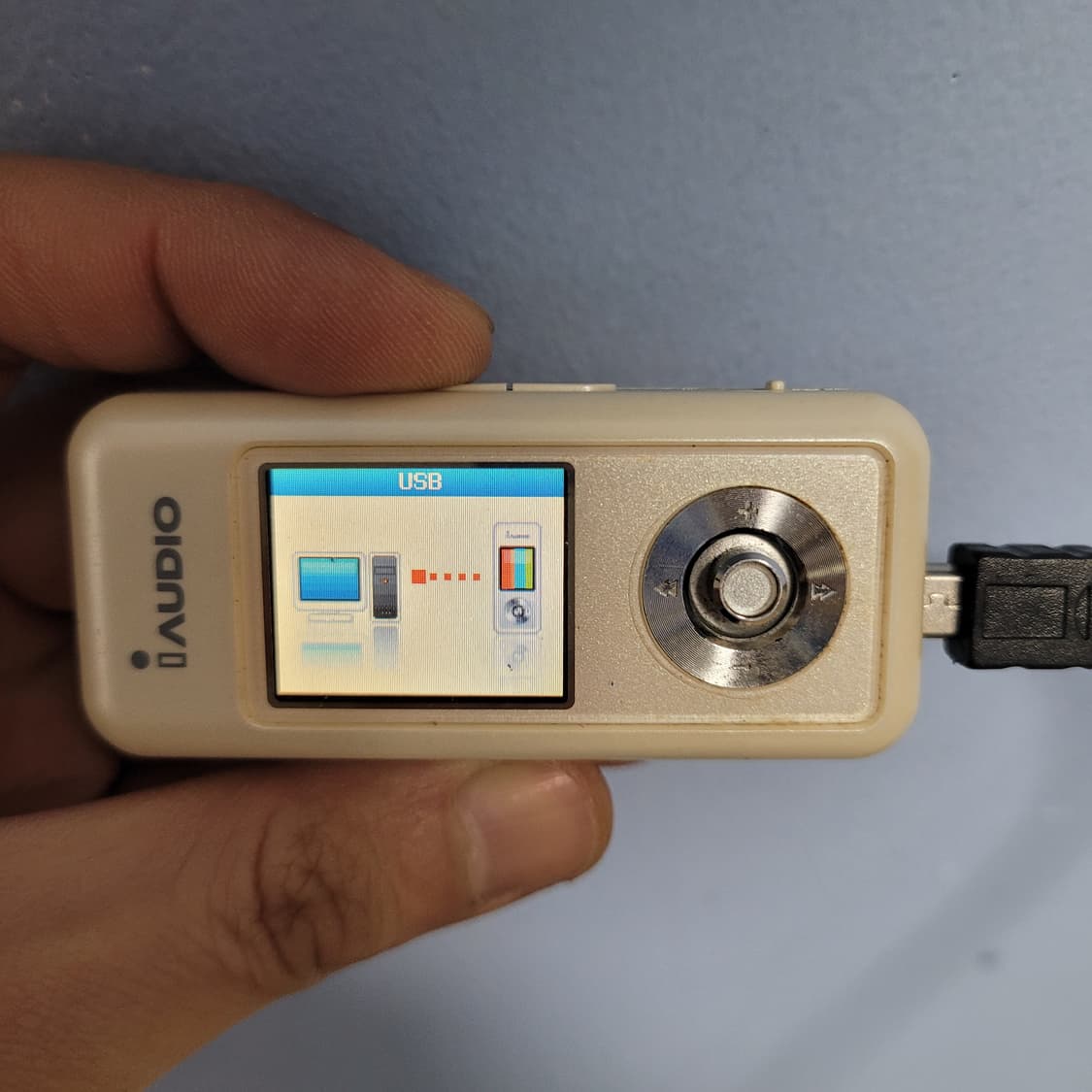 코원 아이오디오 U3 1기가 부품용 상품이미지1