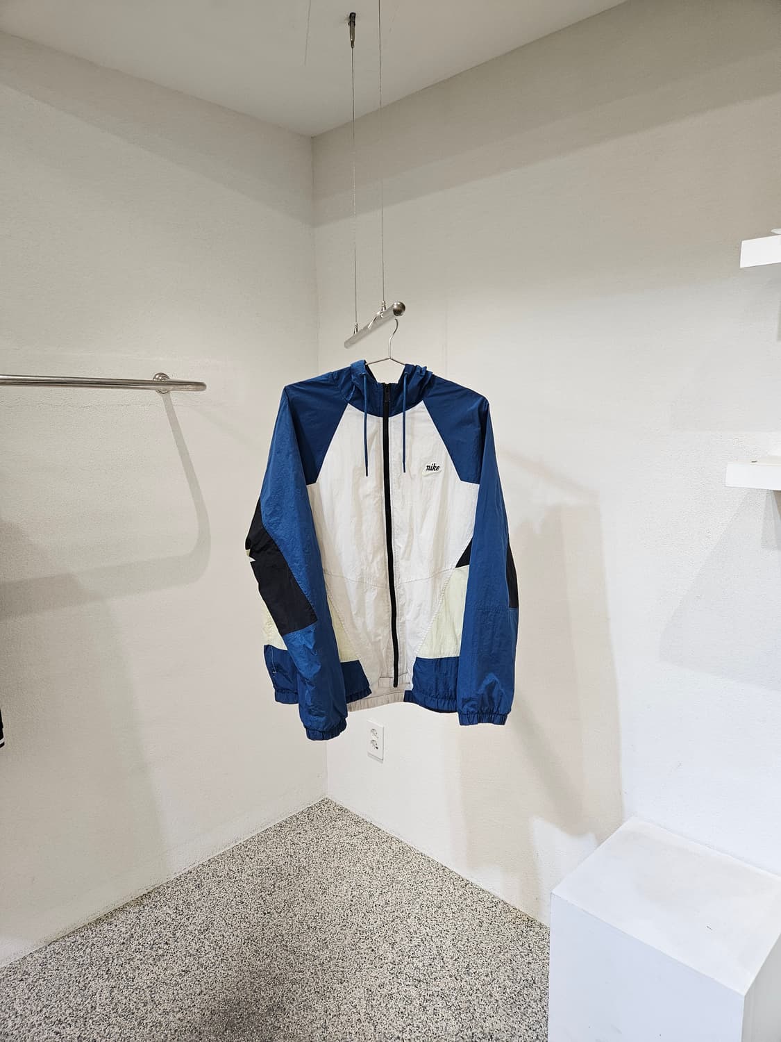 나이키 헤리티지 윈드러너 바람막이 상품이미지1