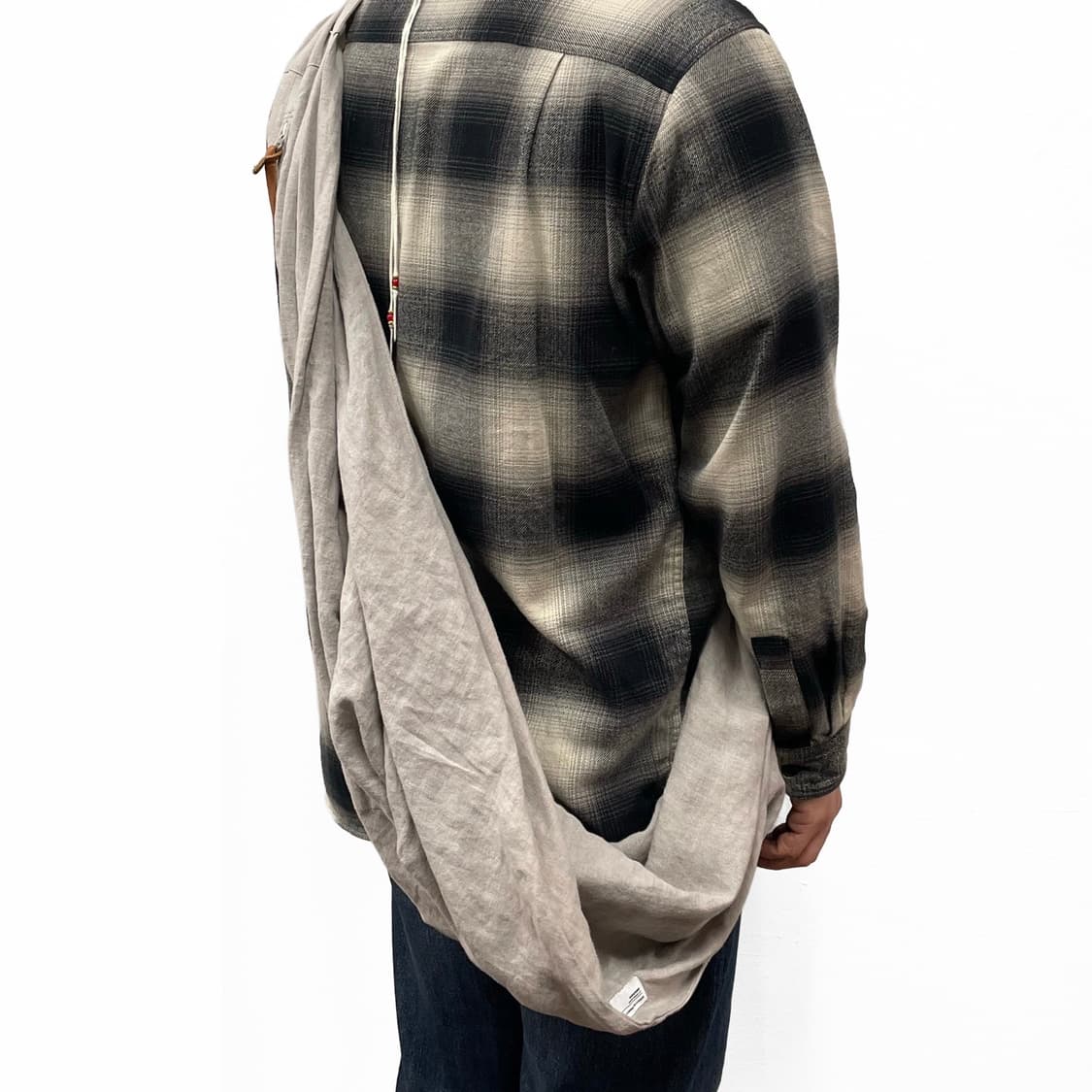 언더커버 (Undercover) 상품이미지10