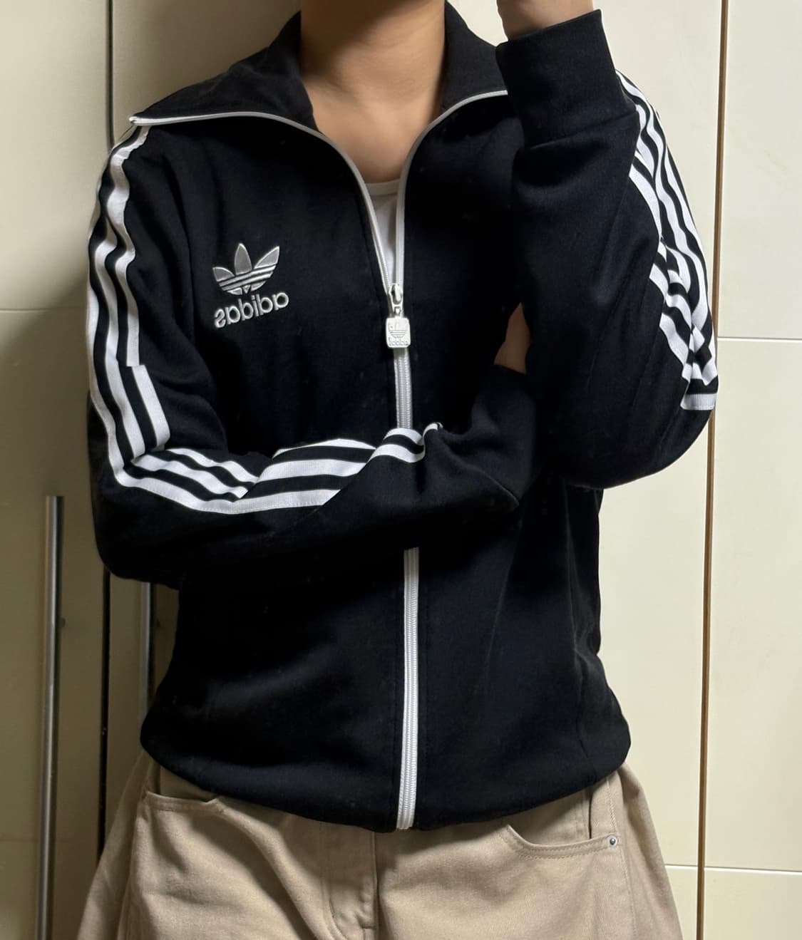 아디다스 파이어버드 빅로고 기본 블랙져지 상품이미지1