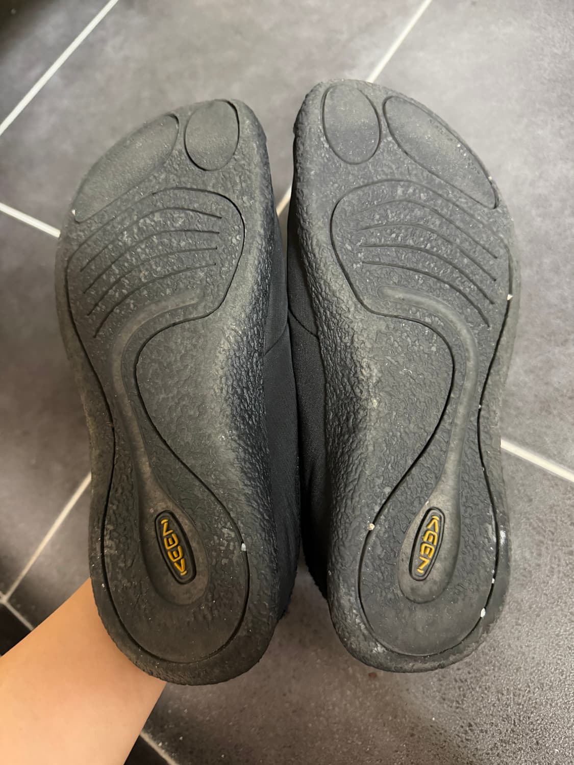 킨 keen 하우저3 슬라이드 Black Nylon 250사이즈 상품이미지5