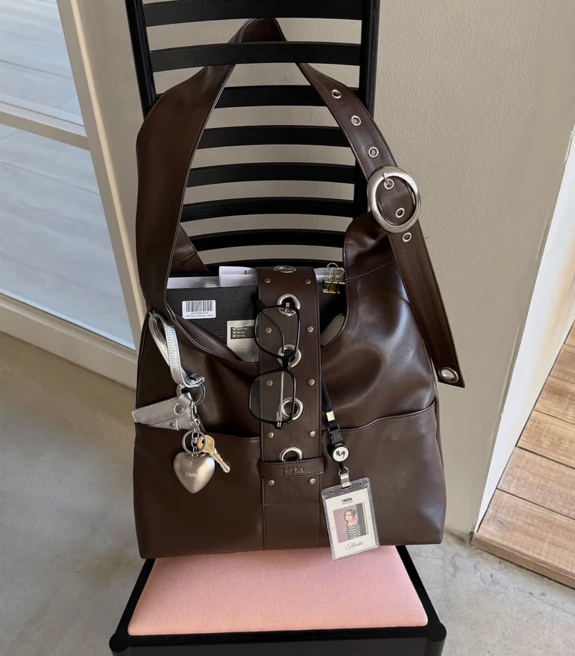 hieta 히에타 브라운 가죽 숄더백 상품이미지1