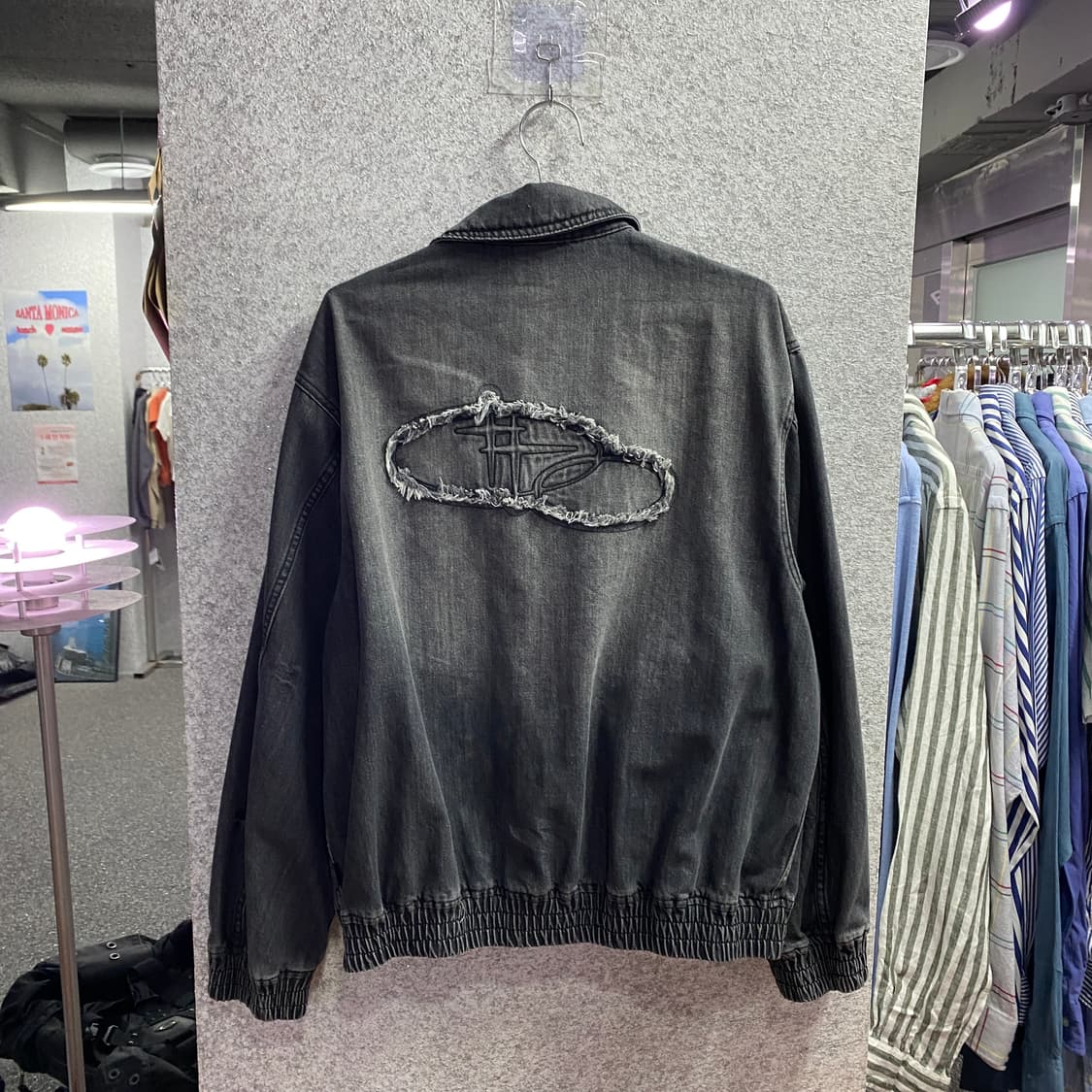 로맨틱 크라운 샤이닝로고 워시드 데님 자켓 B4474 상품이미지5