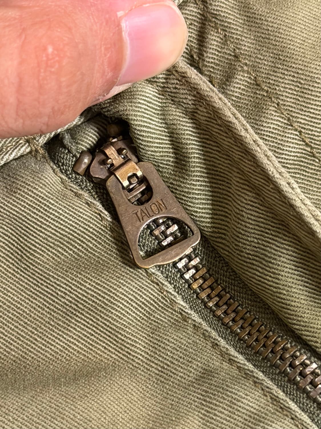 폴로 랄프로렌 탈론지퍼 코튼 팬츠 상품이미지5