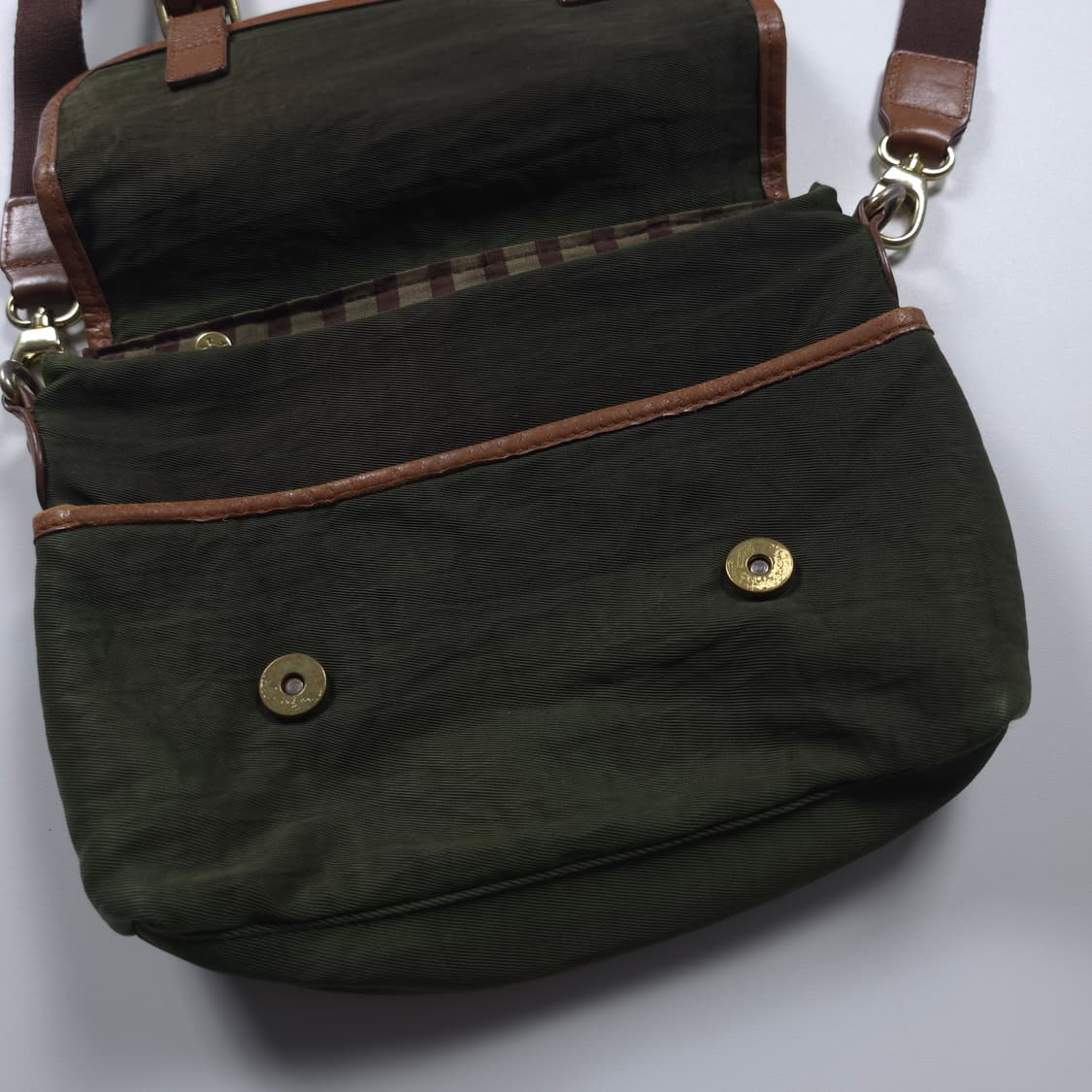 몽삭 아카이브 페이딩 크로스백 카키 (OS) 상품이미지4