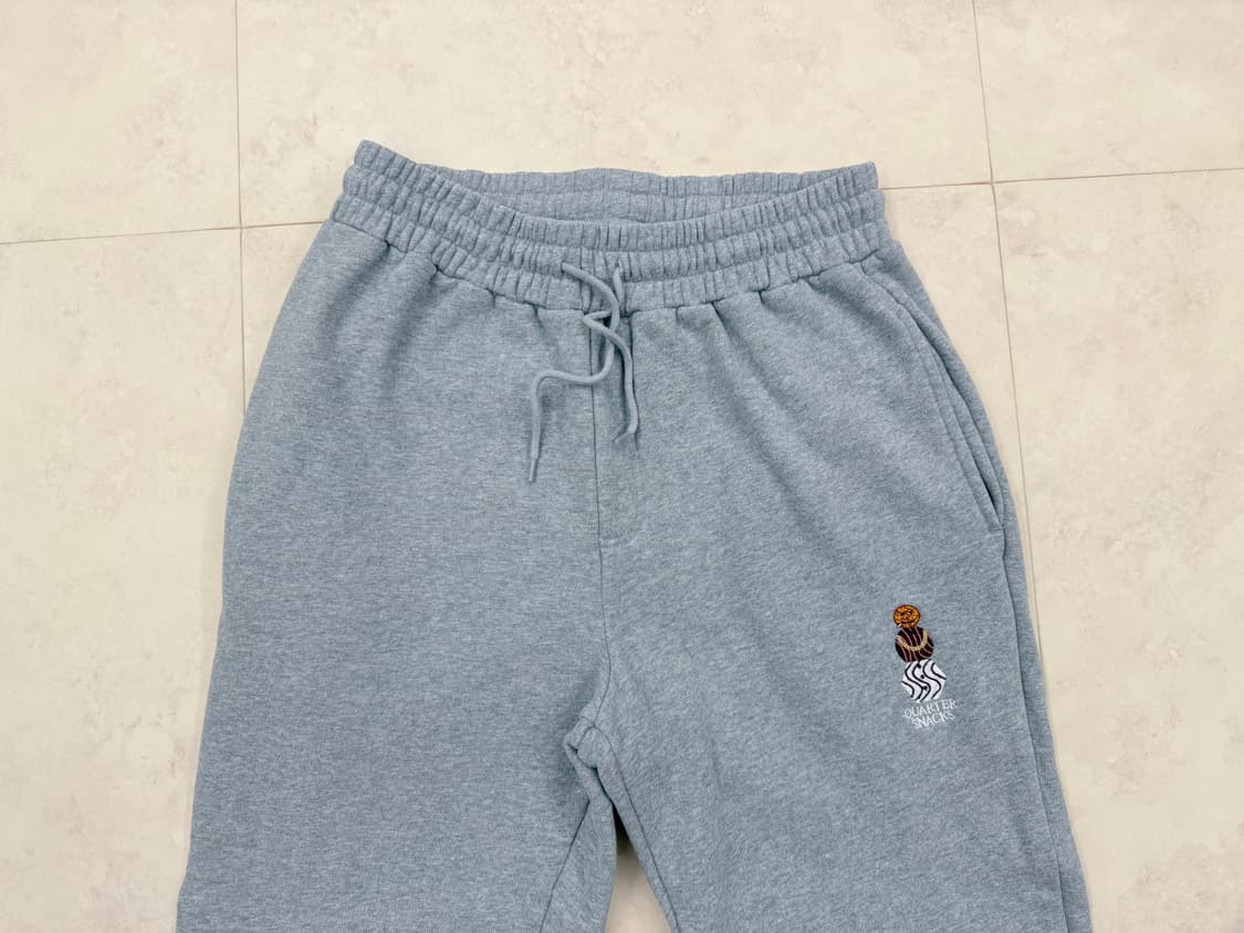 [L] 쿼터스낵스 트레이닝 조거 팬츠 그레이 상품이미지3