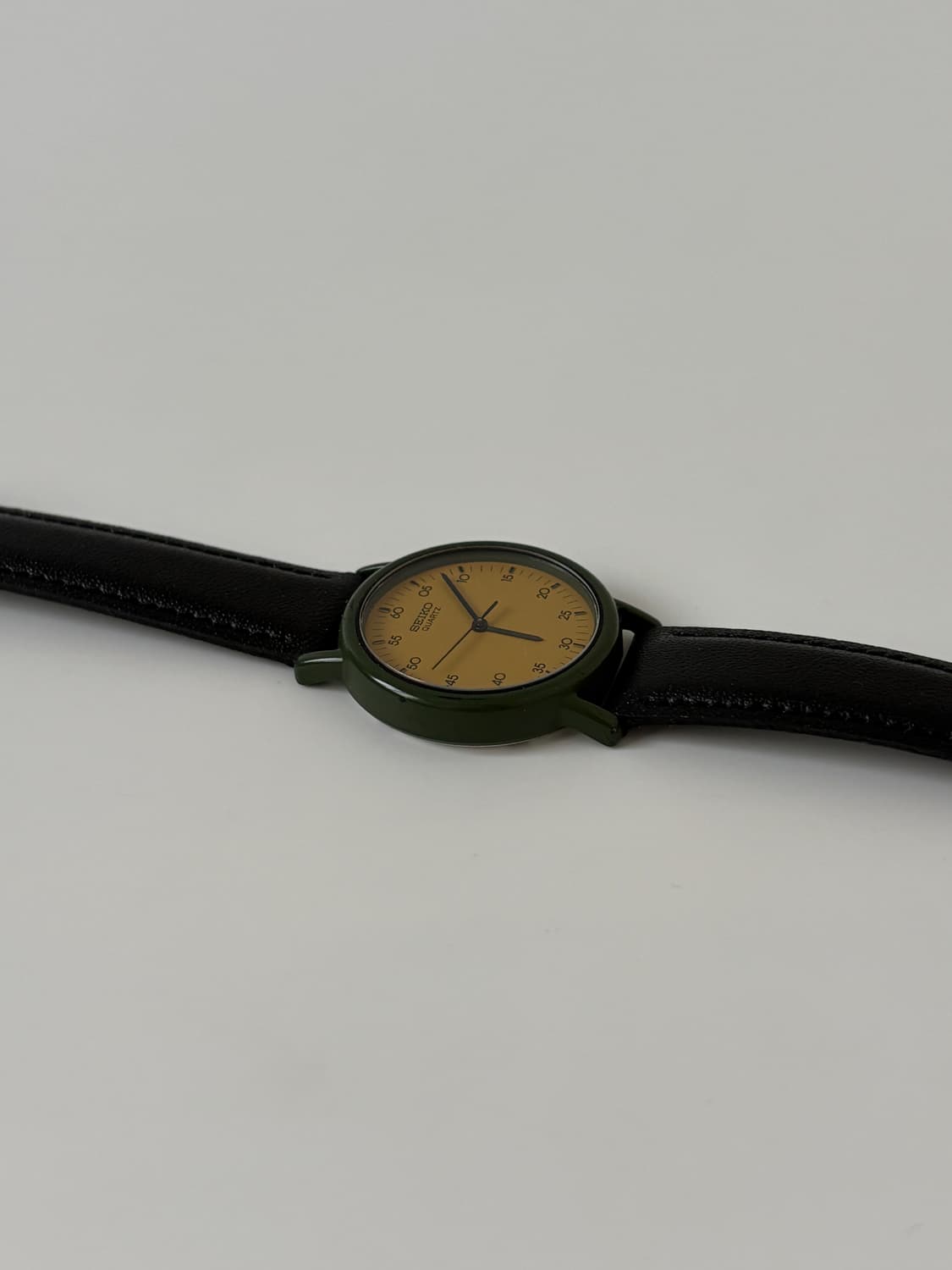 1980s Avenue Yellow Dial Field Quartz 상품이미지6