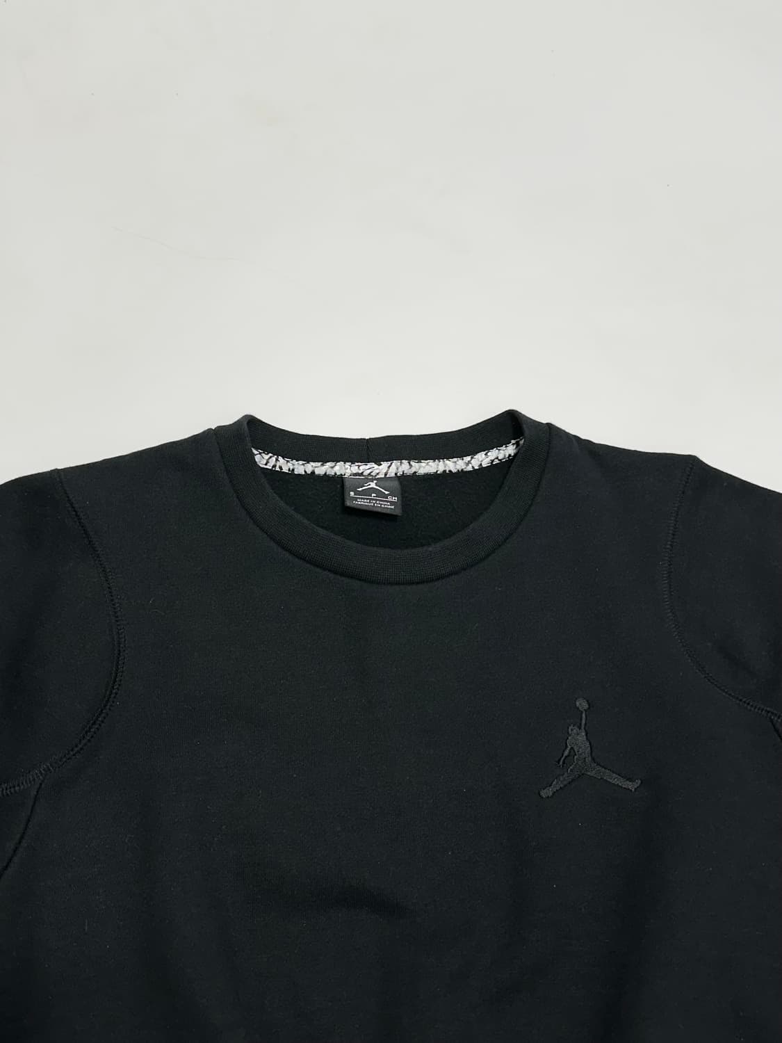 조던 점프맨 블랙 맨투맨 상품이미지4