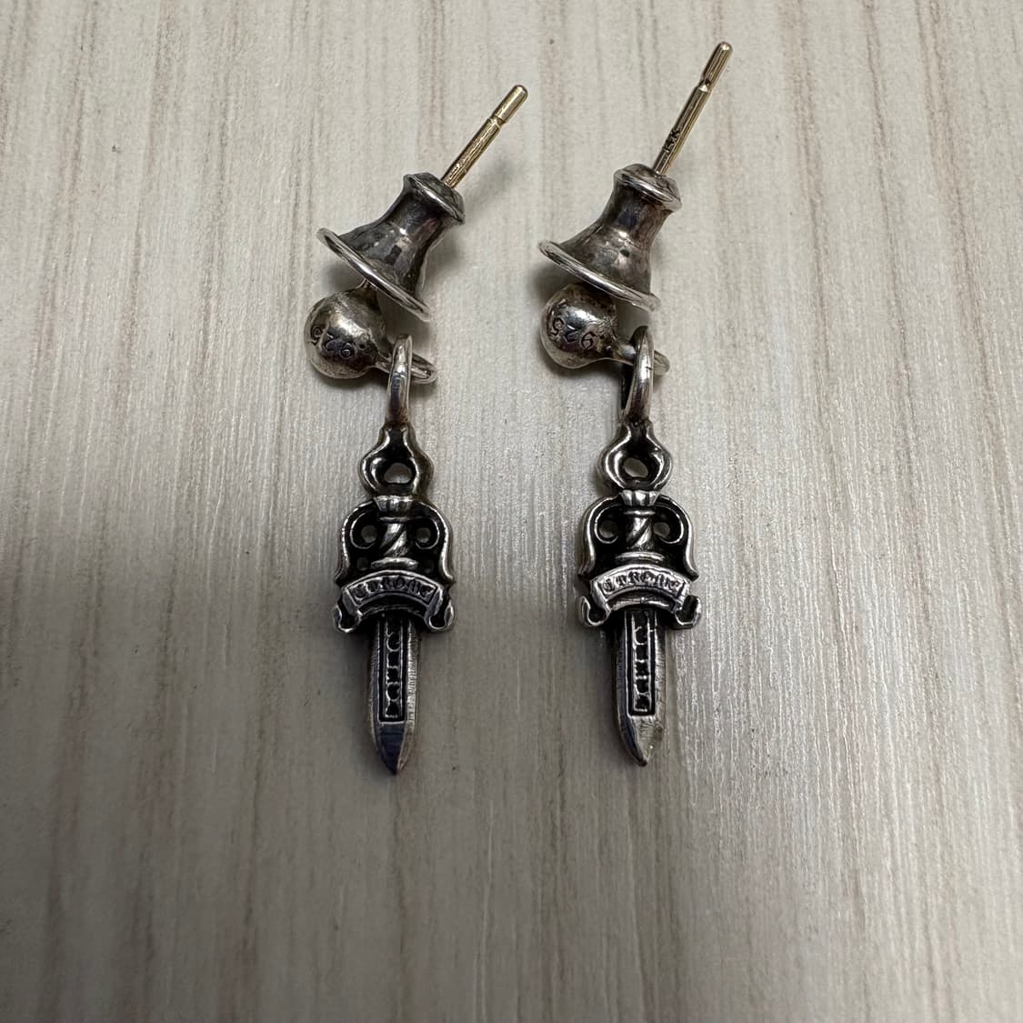 크롬하츠 대거 드롭 이어링 귀걸이 상품이미지2