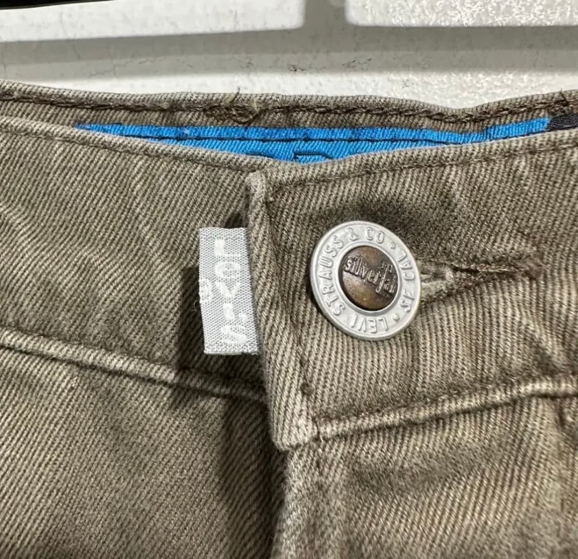 Levi's 리바이스 실버탭 카키 반바지 쇼츠 상품이미지4