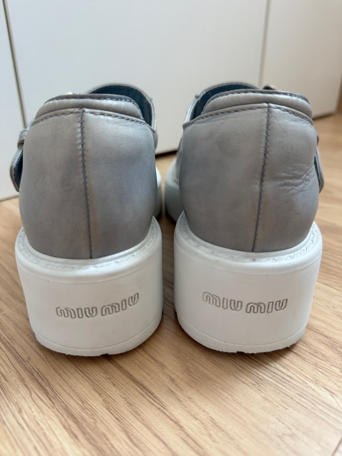 미우미우 빈티지 이펙트 레더 메리제인 36.5 상품이미지2