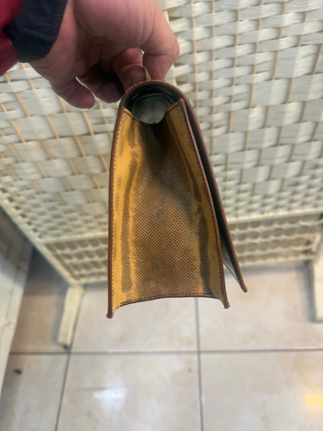 정품 셀린느 파이톤 레더 체인크로스백 팝니다 상품이미지5