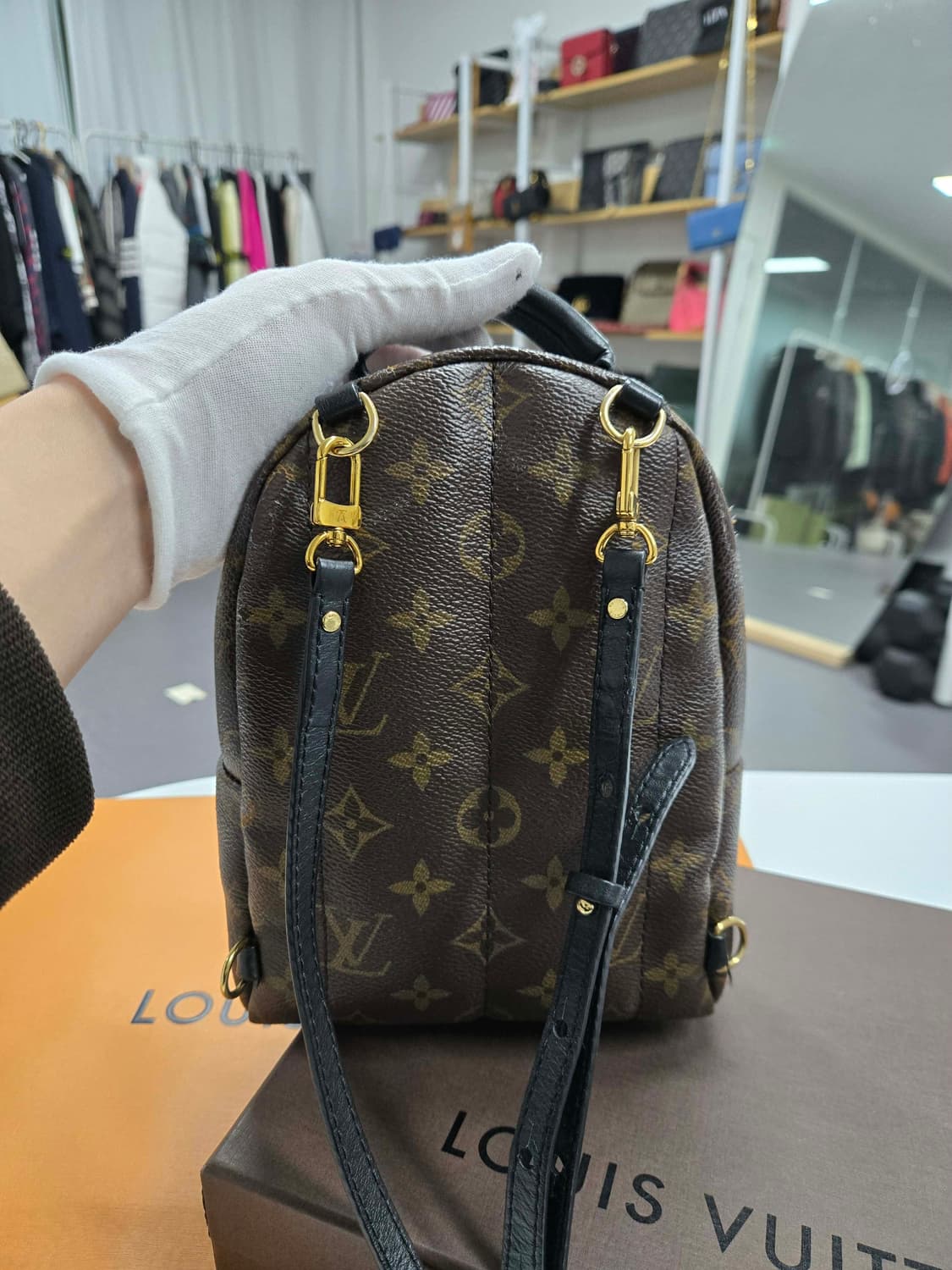 [40%특가] 루이비통 팜스프링스 미니 백팩 상품이미지2