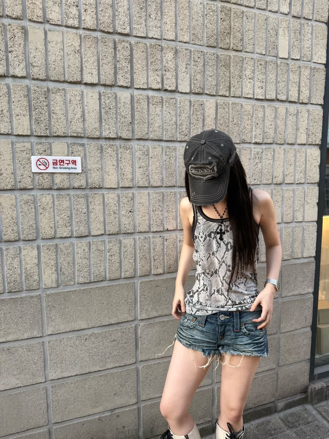 토네이도 마트 파이톤 패턴 매쉬 슬리브리스 상품이미지2