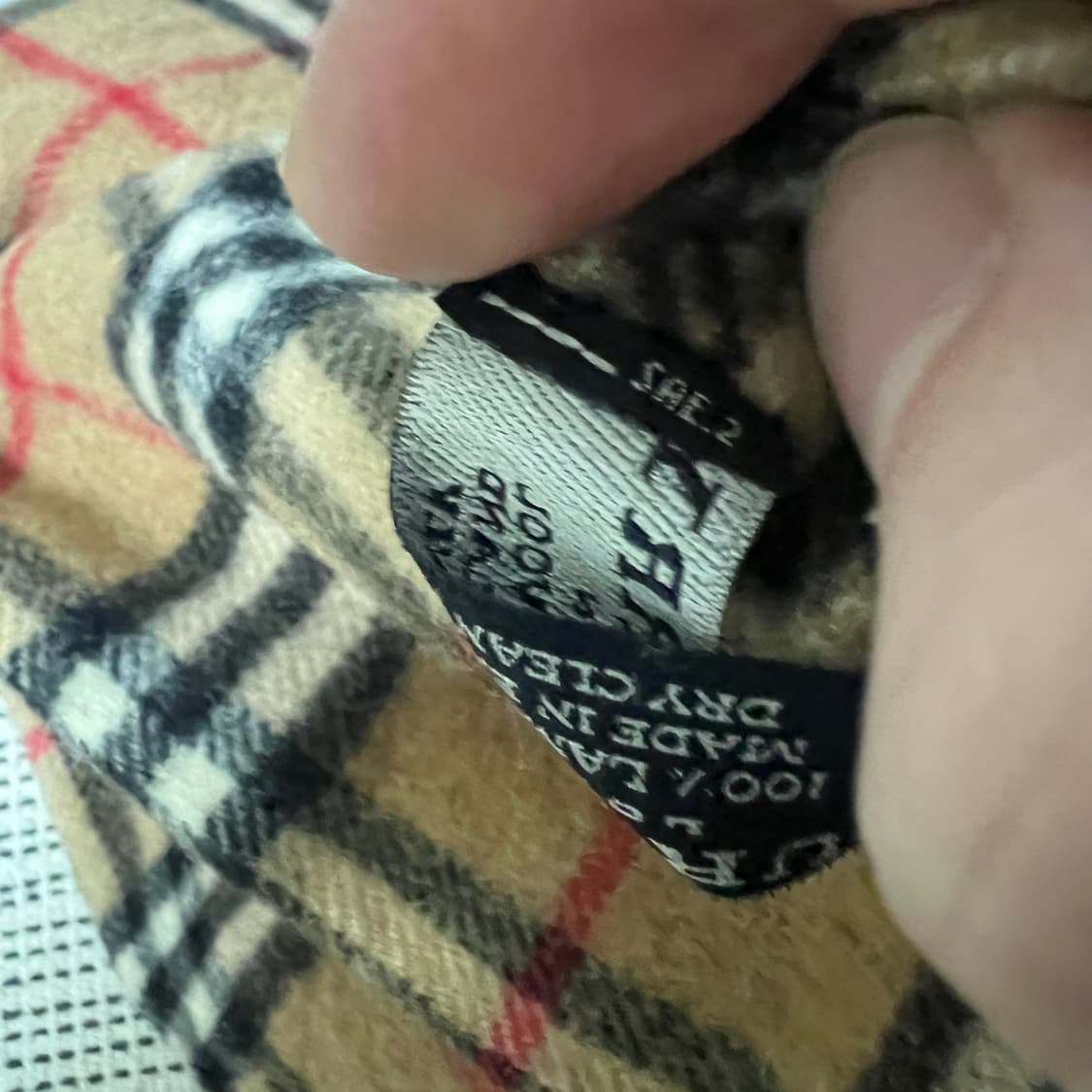 버버리 클래식 노바체크 램스울 머플러 상품이미지3