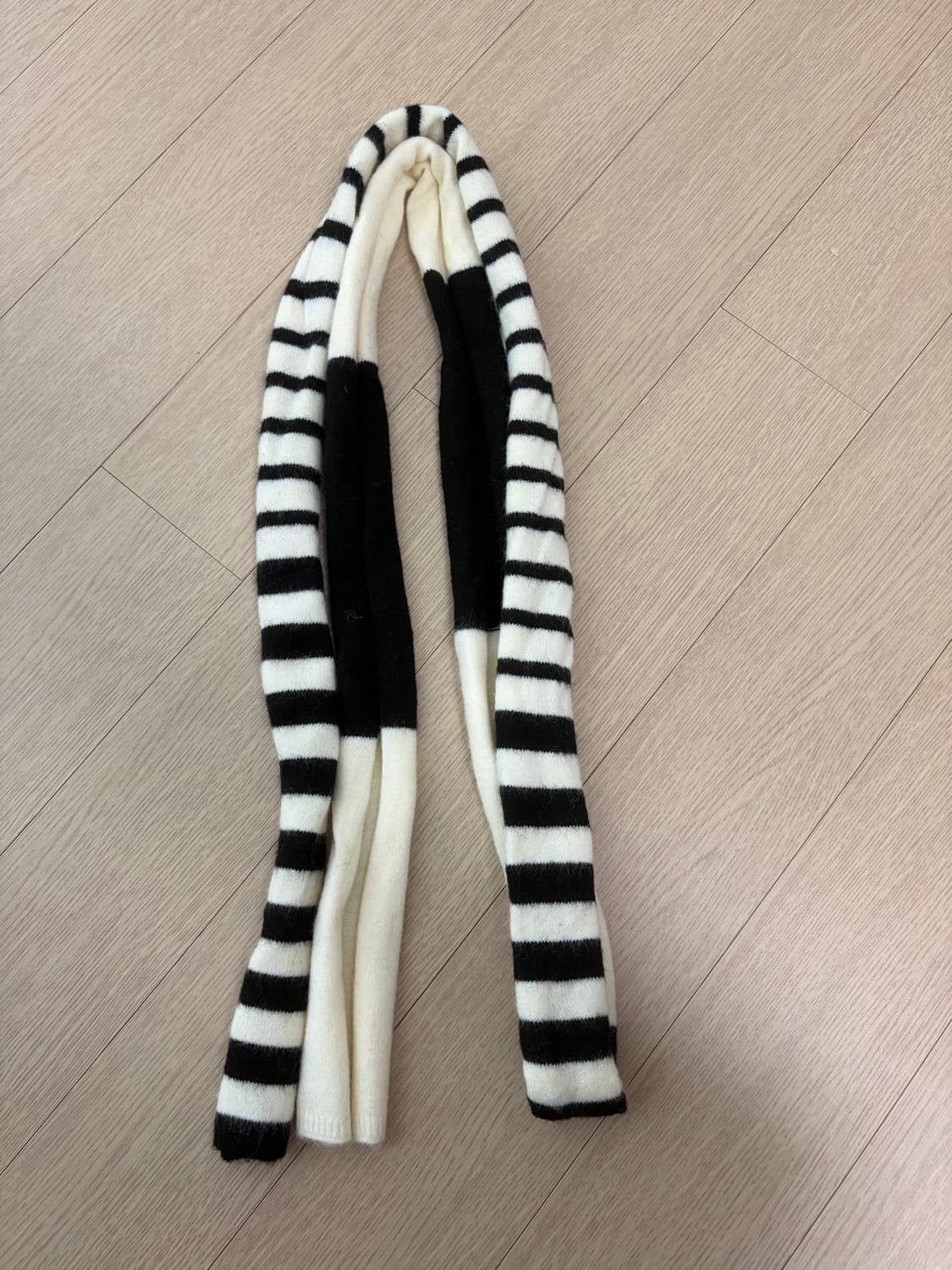 자라 스트라이프 머플러 상품이미지1