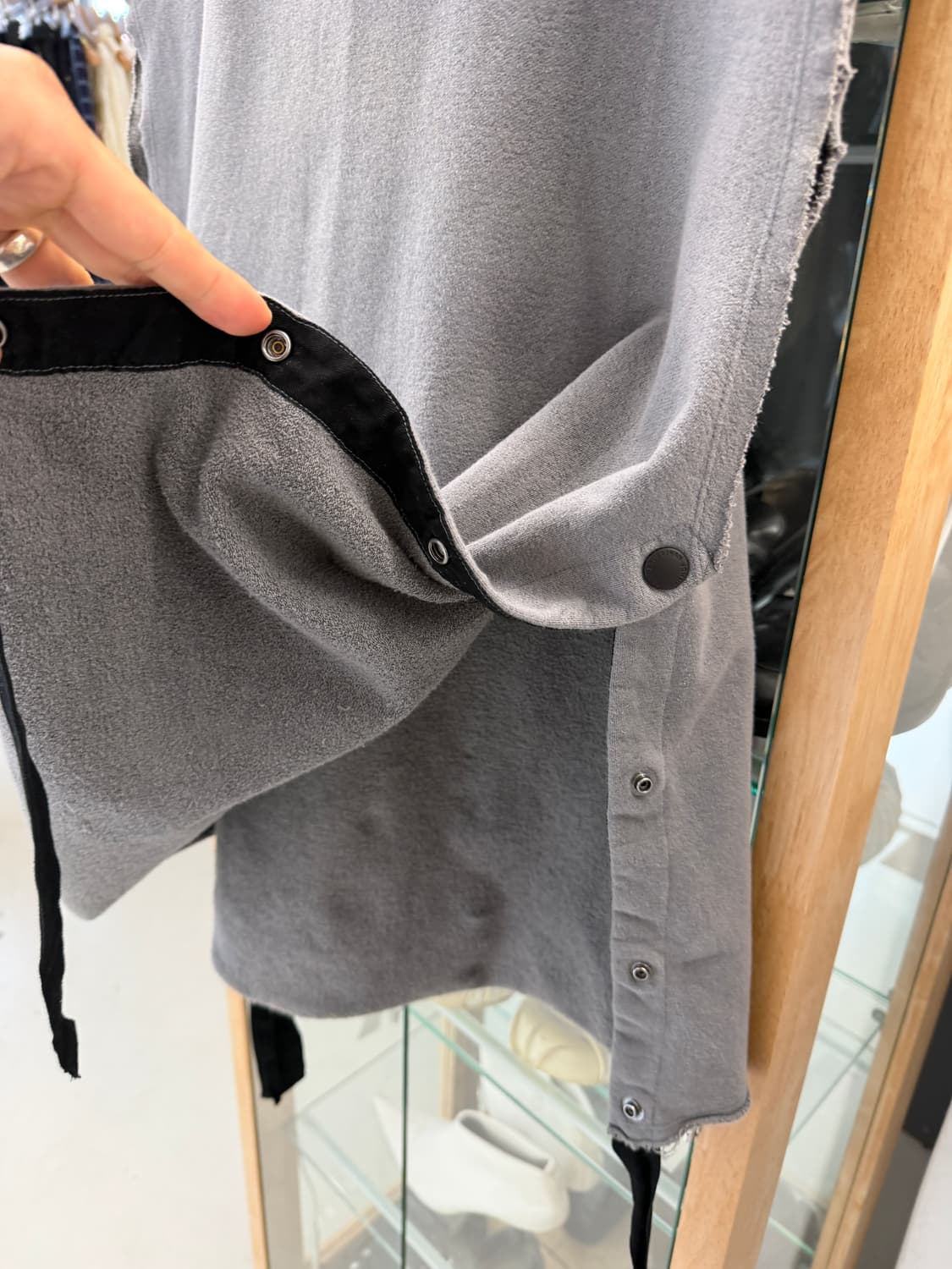 sleeveless hoodie  상품이미지4