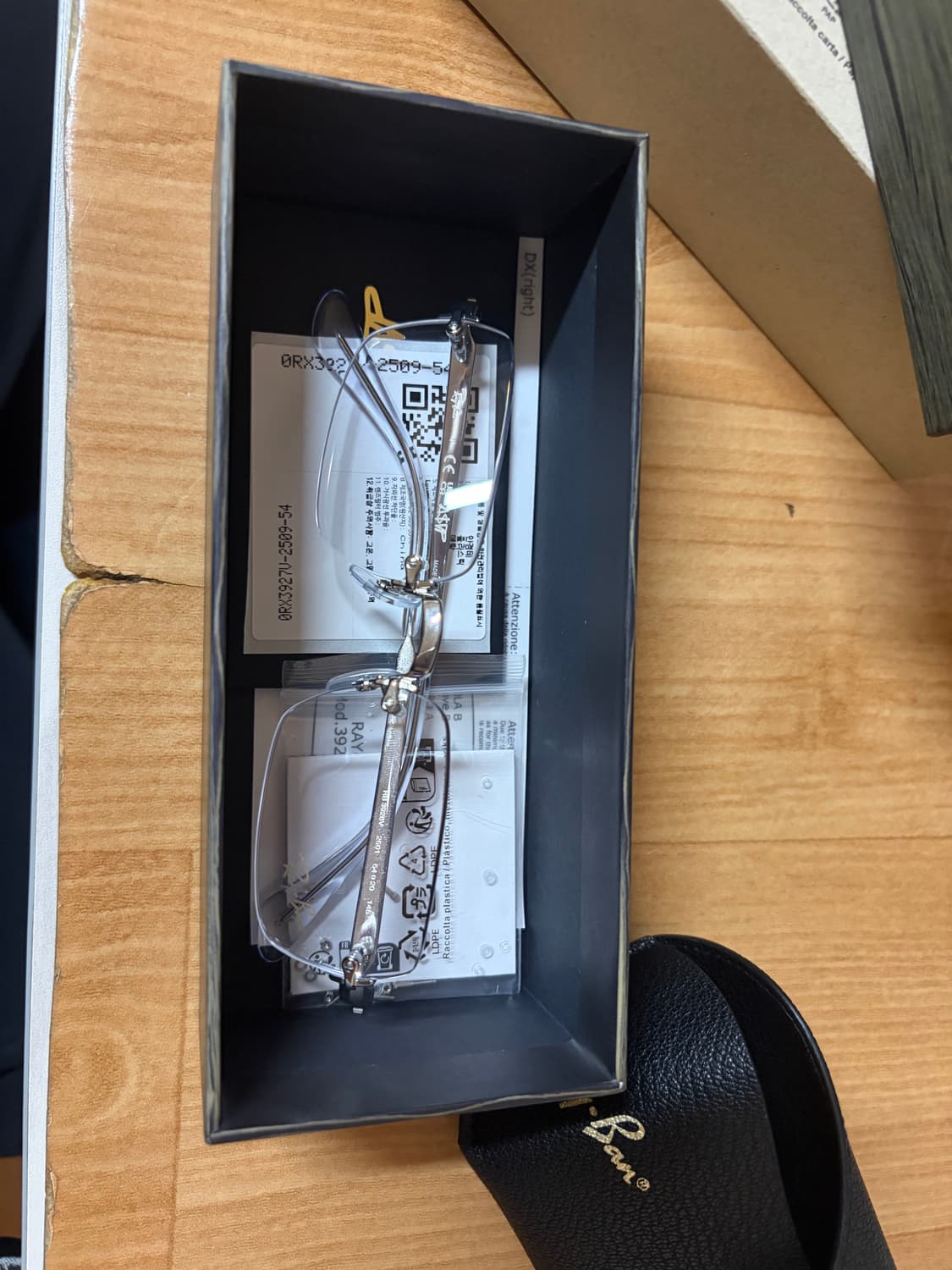 레이벤 에이셉 라키 무테안경 판매합니다 상품이미지1