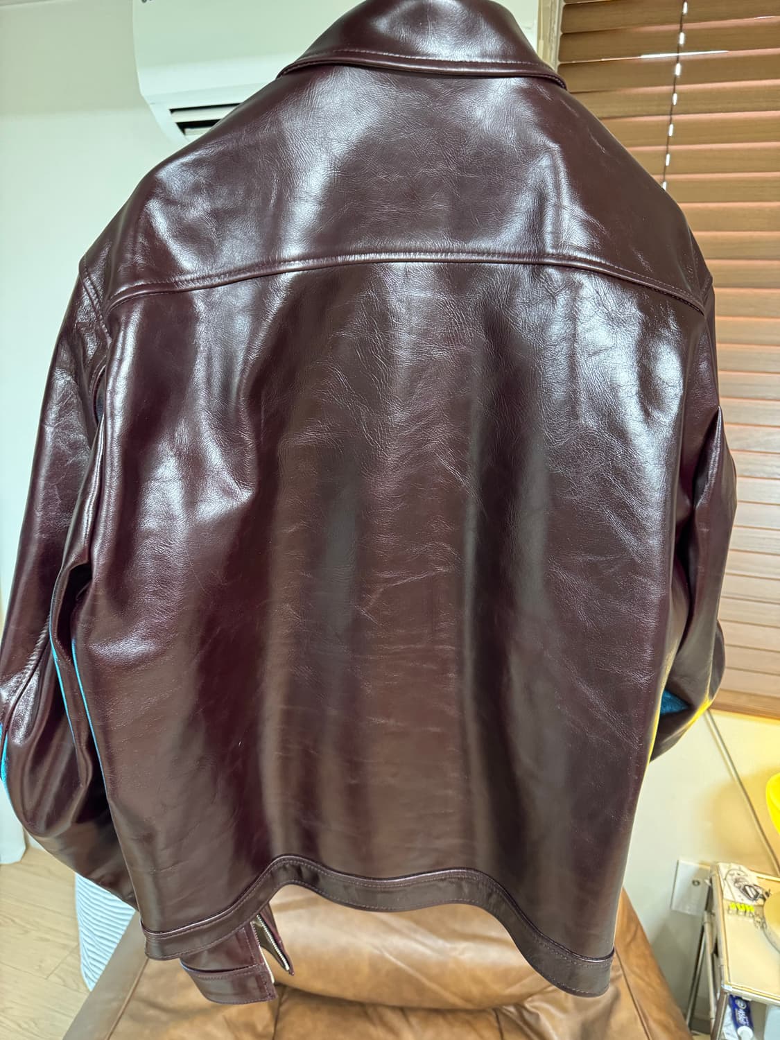 언더마이카 25SS 코도반 이펙트 크롭 이지라이더 자켓 레드 상품이미지5