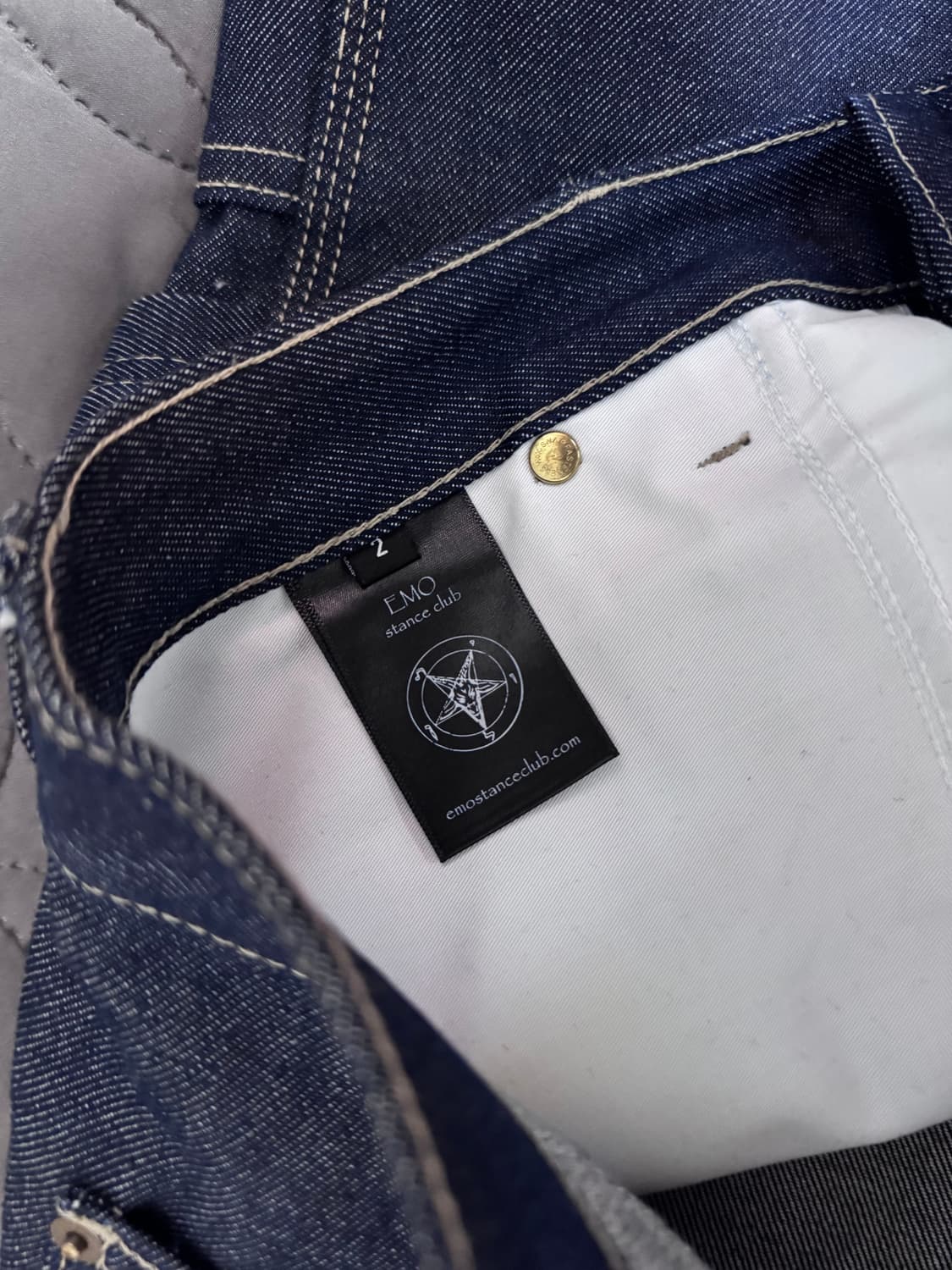 에모스탠스 카펜터 size 2 상품이미지4