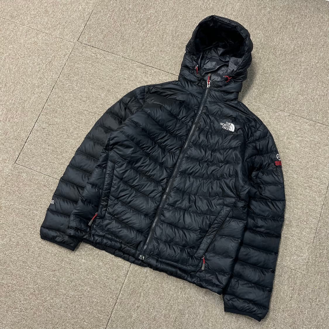노스페이스 800필 써밋 구스 경량패딩 상품이미지1
