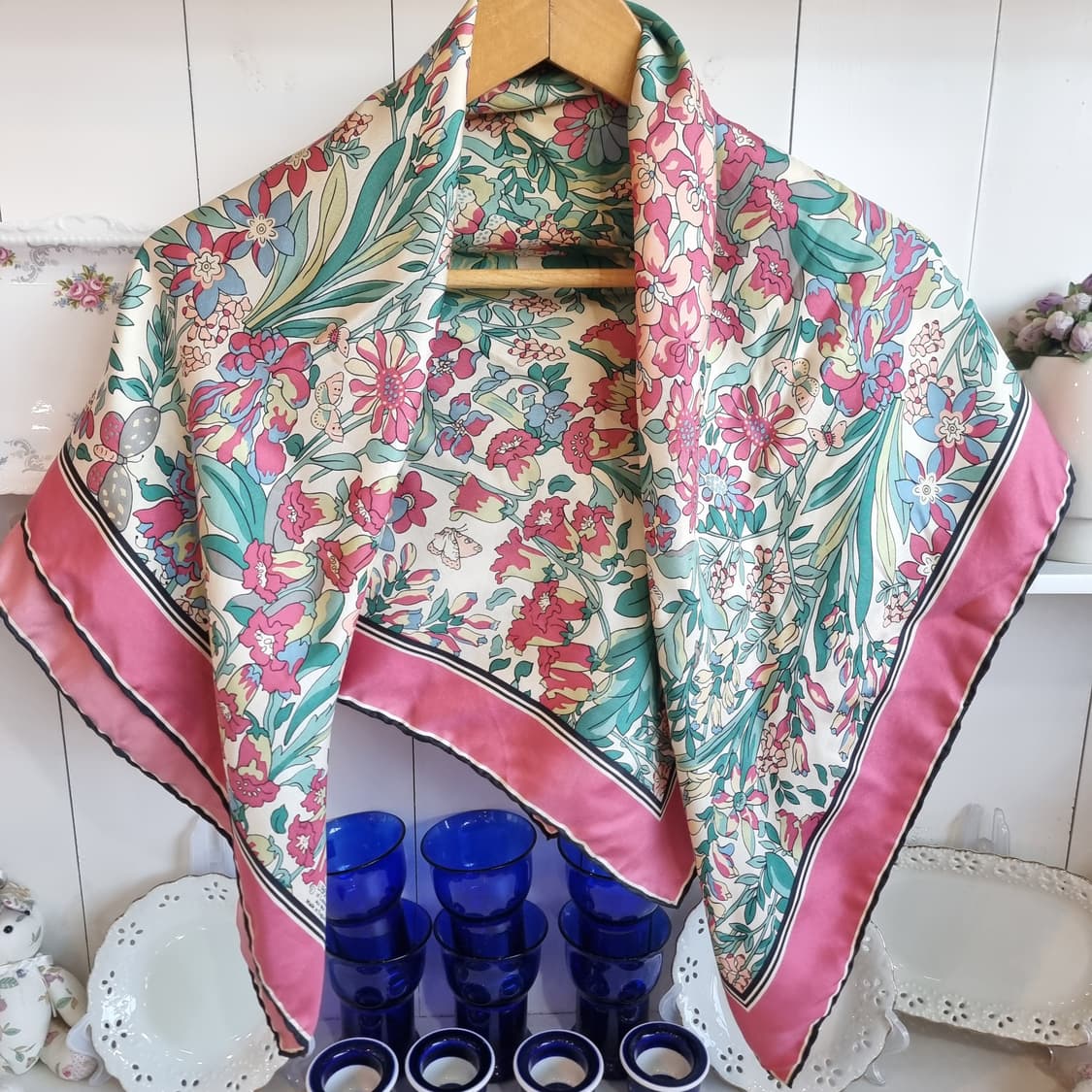 LIBERTY of London(리버티 오브 런던) 올실크 스카프 상품이미지8