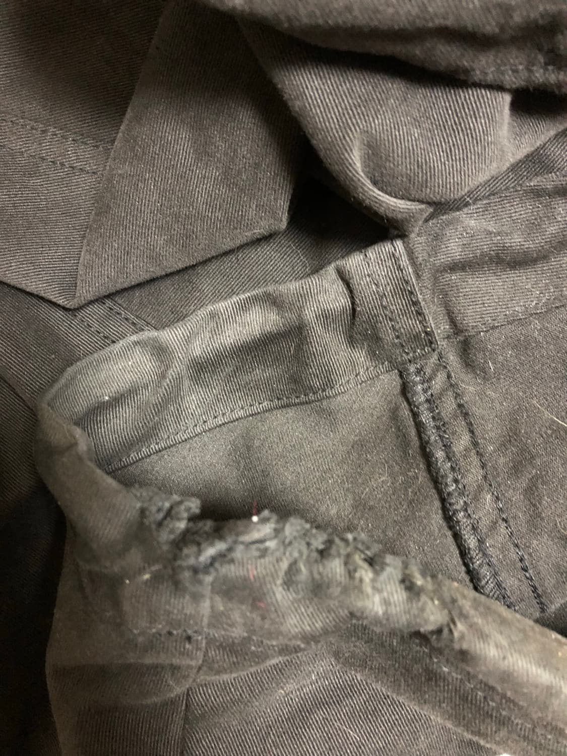 아캄 Knee Pin-tuck Contrast Cargo Pants 상품이미지3