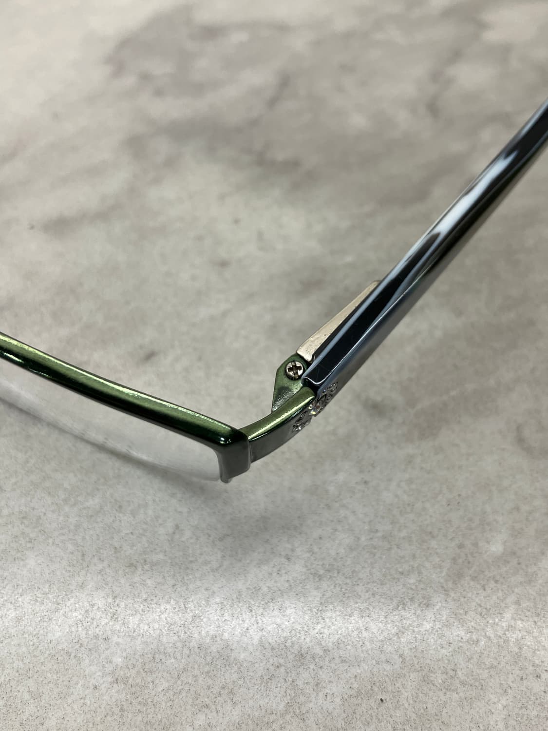 B44 니나리치 NINA RICCI 유광 딥그린 반무테 큐빅 메탈테 안경 상품이미지2