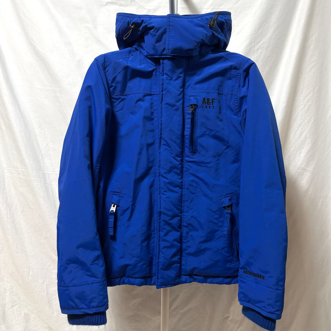 아베크롬비 A&F 후드 바람막이 점퍼 자켓 패딩 S 블루 파랑색 y2k 상품이미지3