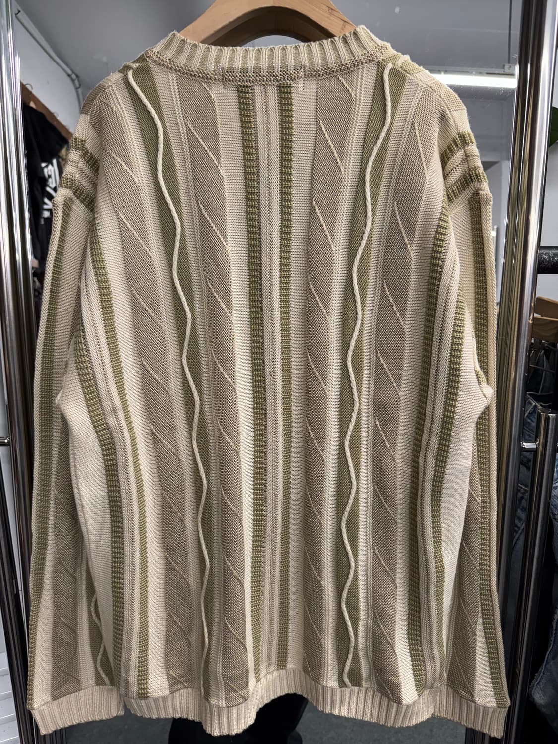 japanese vintage 브이넥 케이블 니트 상품이미지4