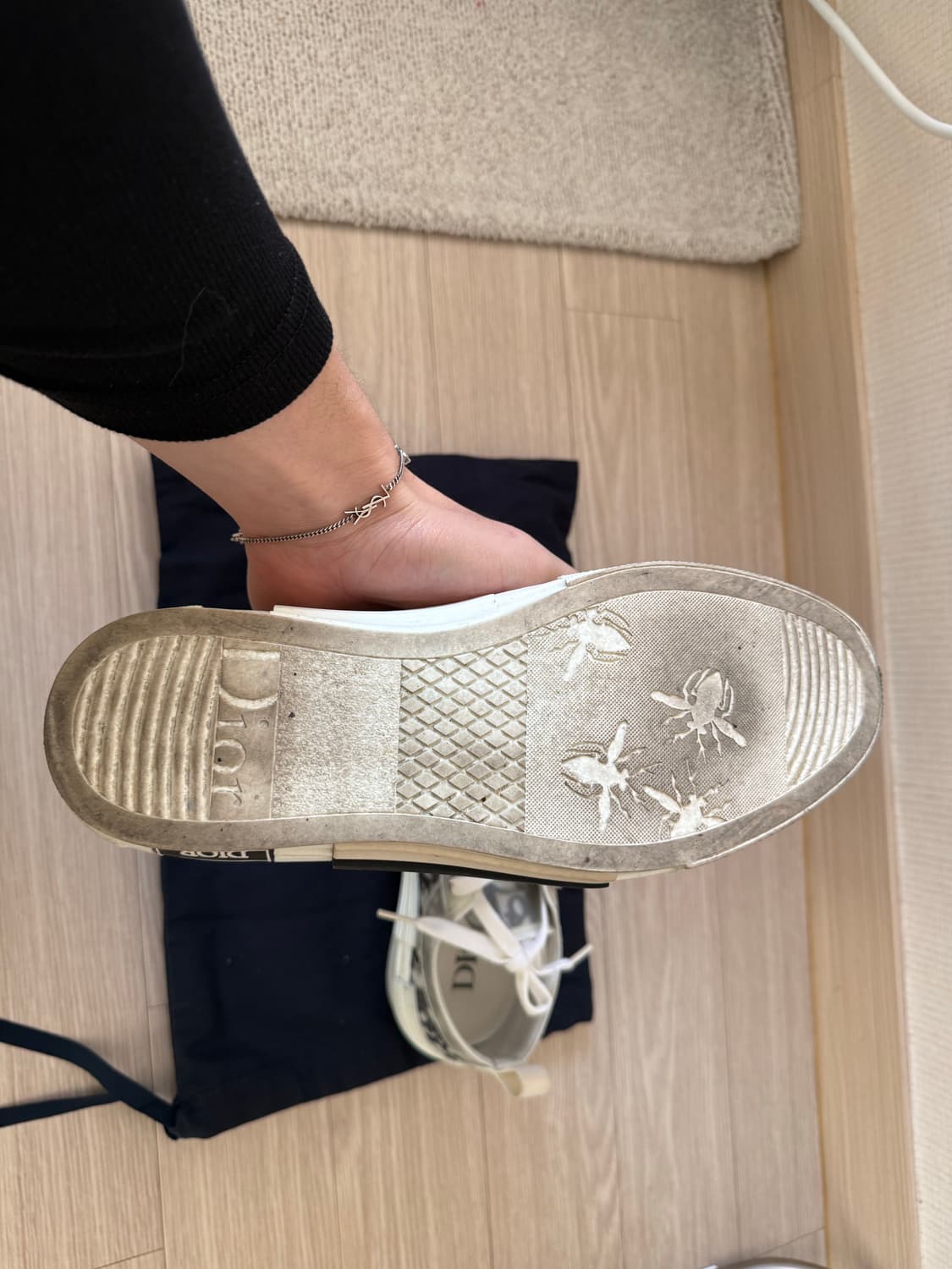 디올 오블리크 스니커즈 40 (260mm) 크림 구매 상품이미지2