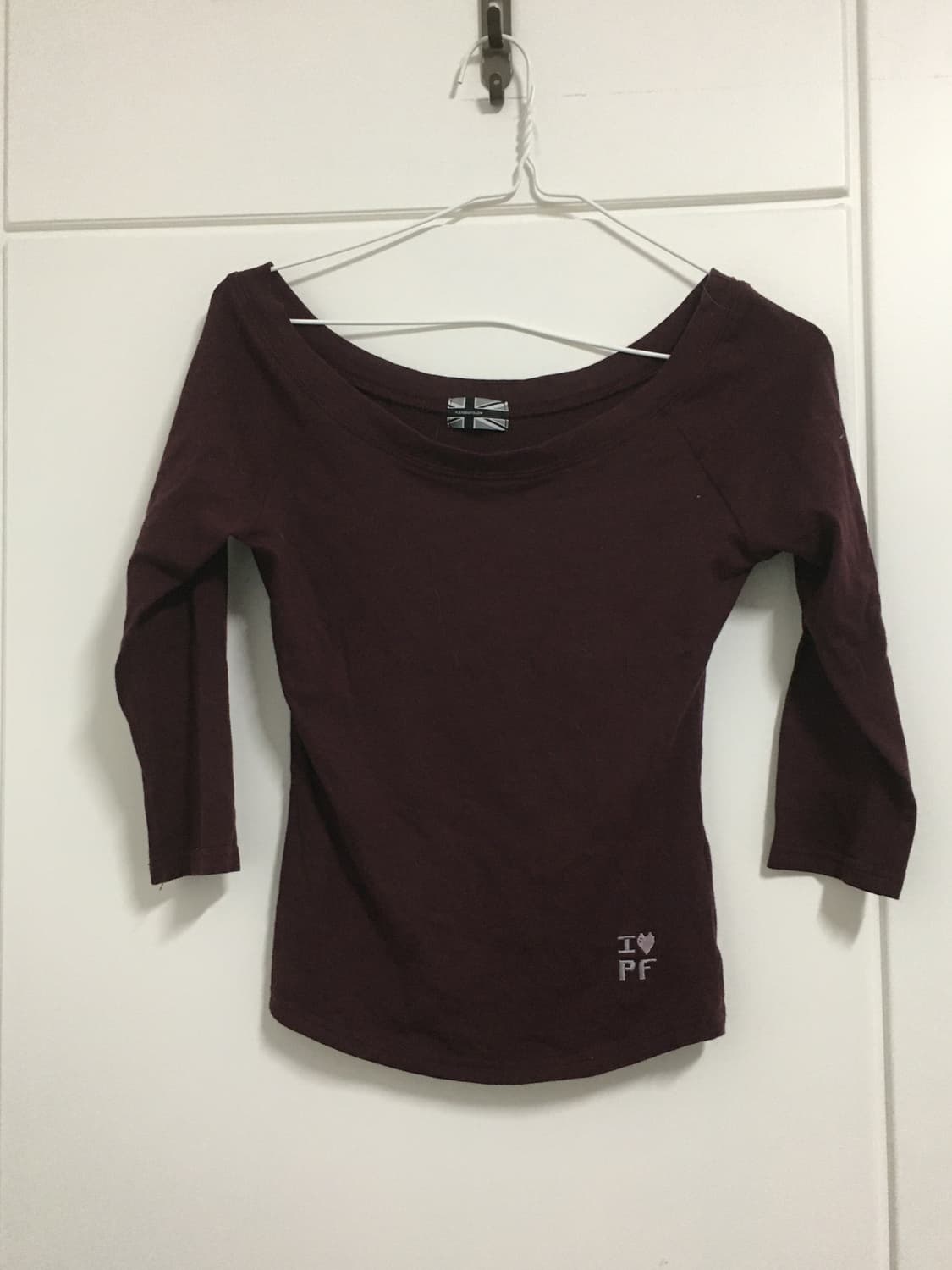 플노팔 Zed Off-Shoulder Long Sleeve Top 상품이미지1