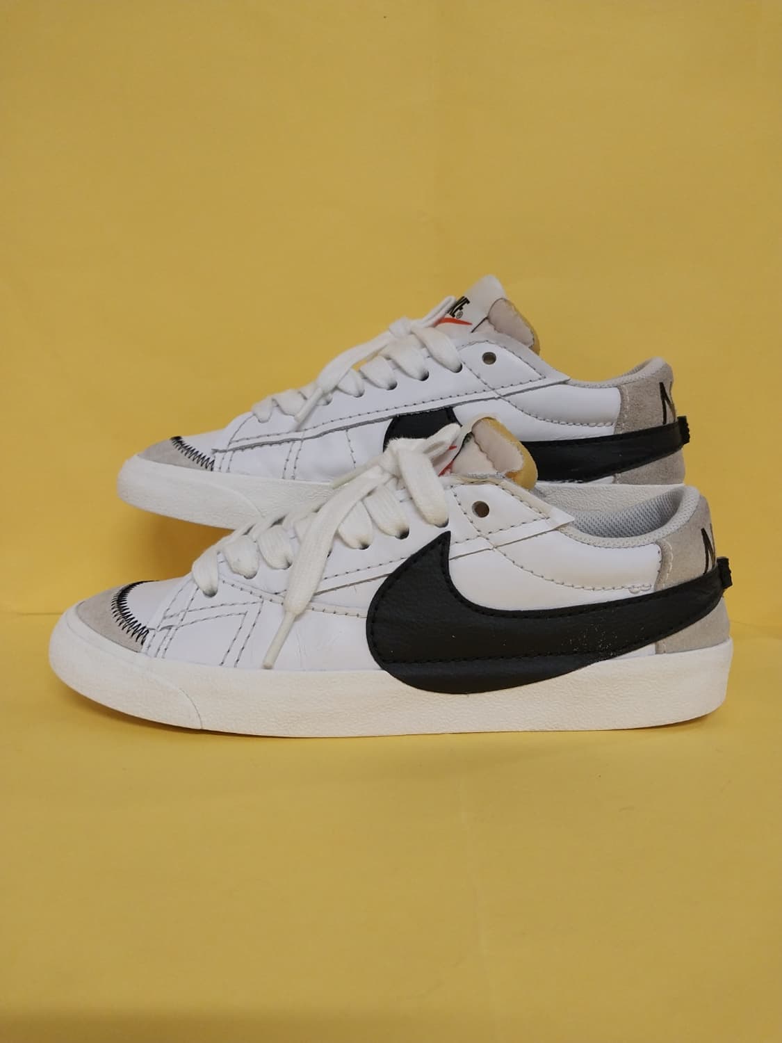 남성 나이키 코리아 블레이저 로우 77 점보 운동화 (270) 상품이미지1