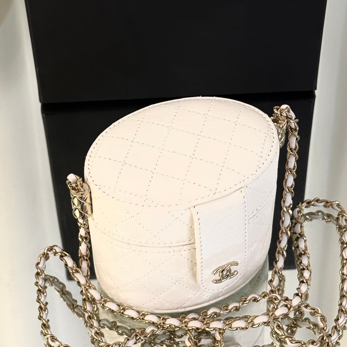 [신형] 샤넬 코스매틱 베니티 미니 31번대 상품이미지3