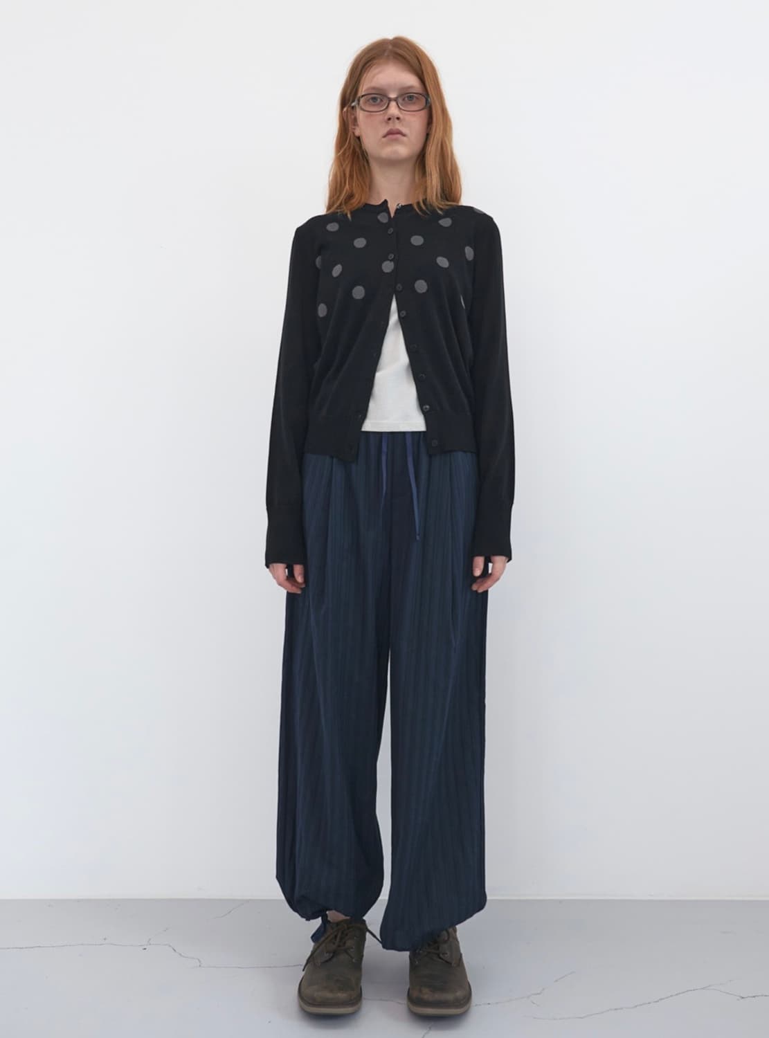 엔조블루스 도트 클래식 가디건 블랙 상품이미지2