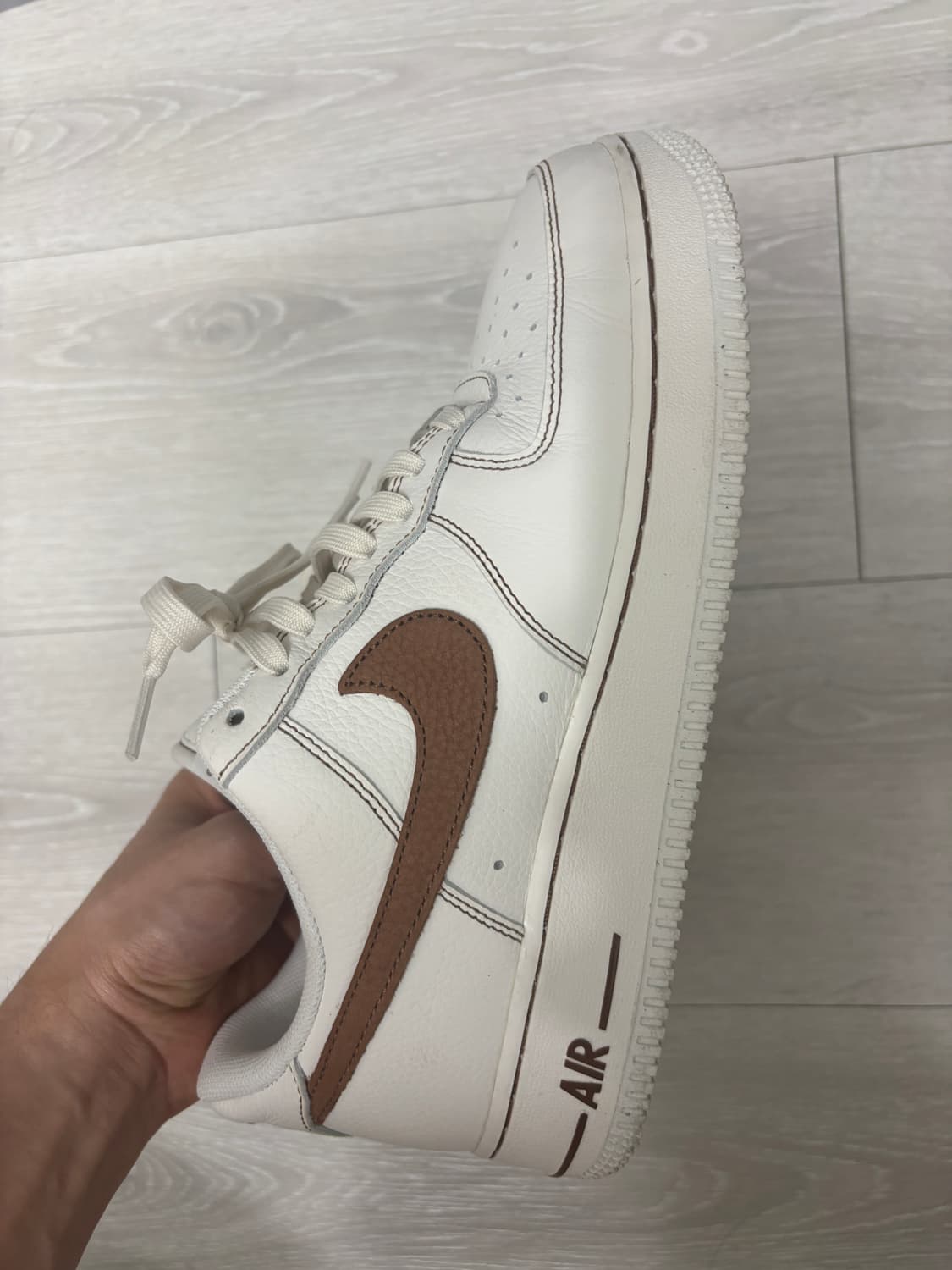 에어포스 1 07 새들브라운 (260) 판매 상품이미지2