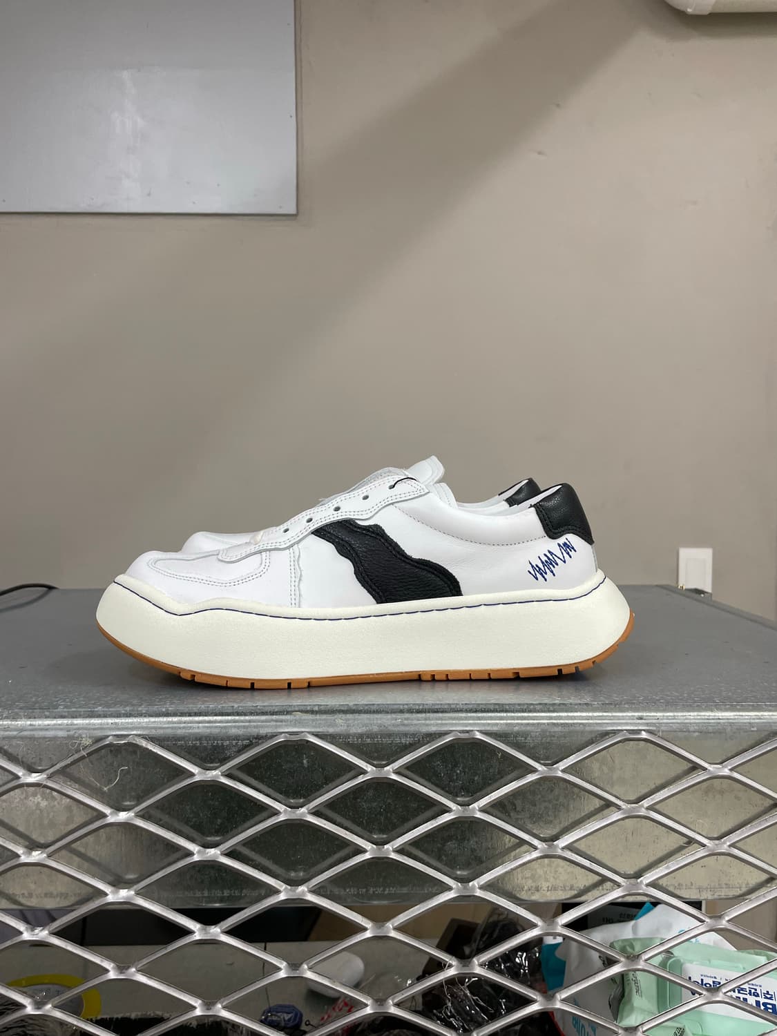 아더에러 로그 바우스 화이트 260 (gr-4629) 상품이미지1