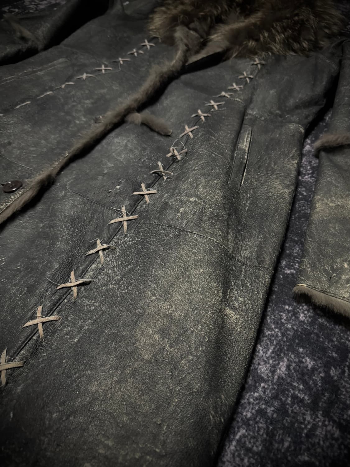 “00s Vkei Style eyelet fur long coat“ 상품이미지2