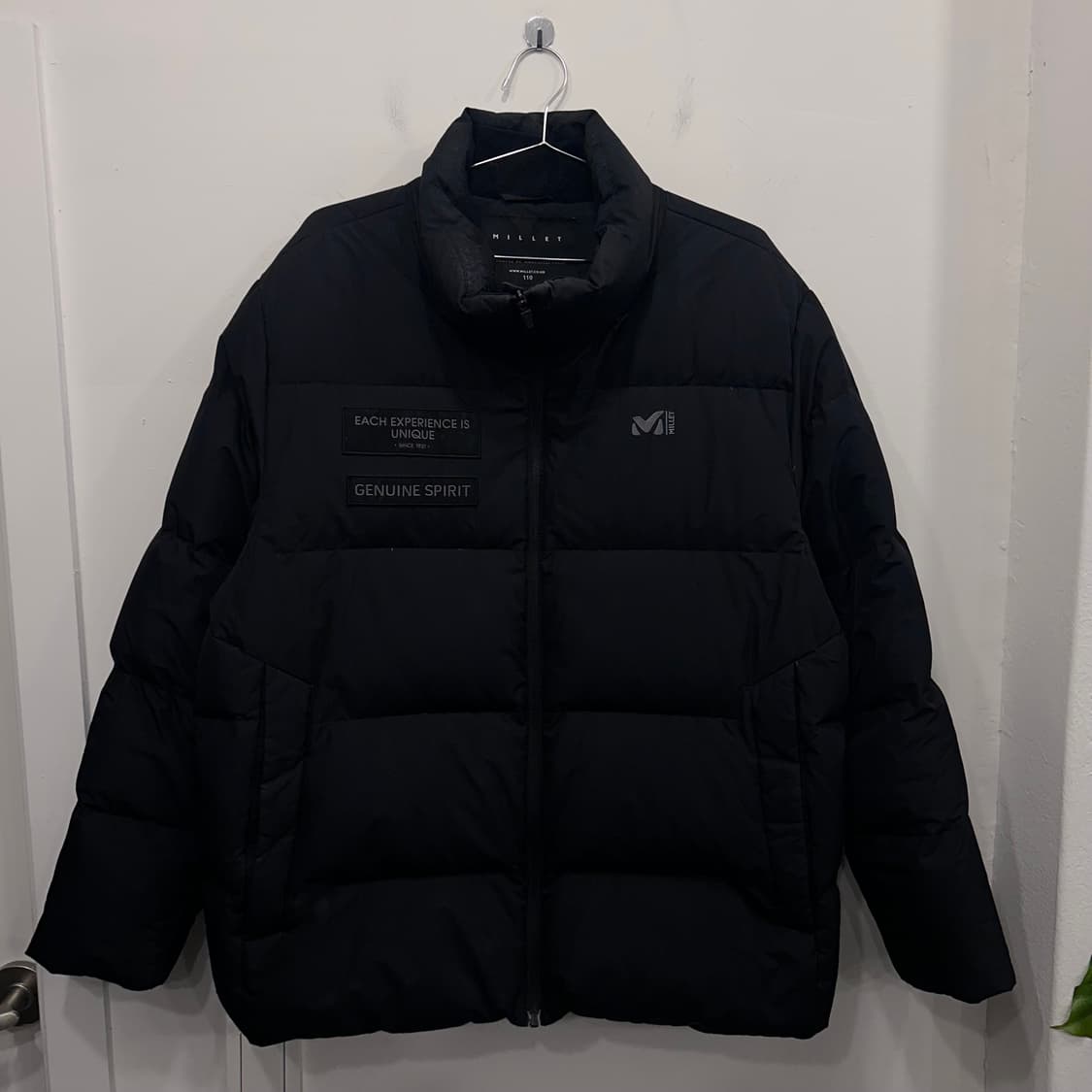 밀레 덕다운 와펜로고 시보리 푸퍼 패딩 상품이미지2